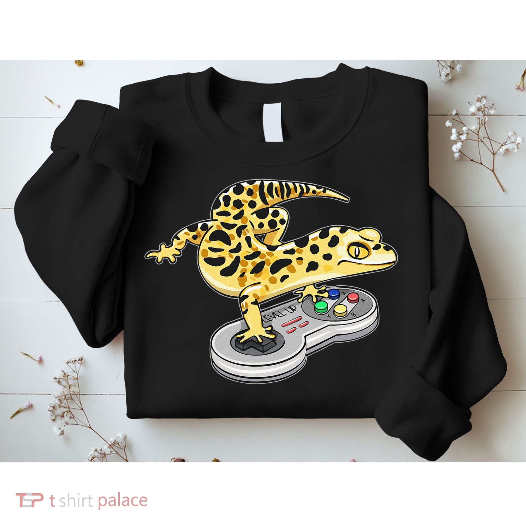 Leopard Gecko Playing Video Game Lizard Reptiles Gamers Sweatshirt