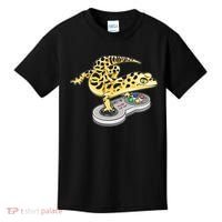 Leopard Gecko Playing Video Game Lizard Reptiles Gamers Kids T-Shirt thumb 0