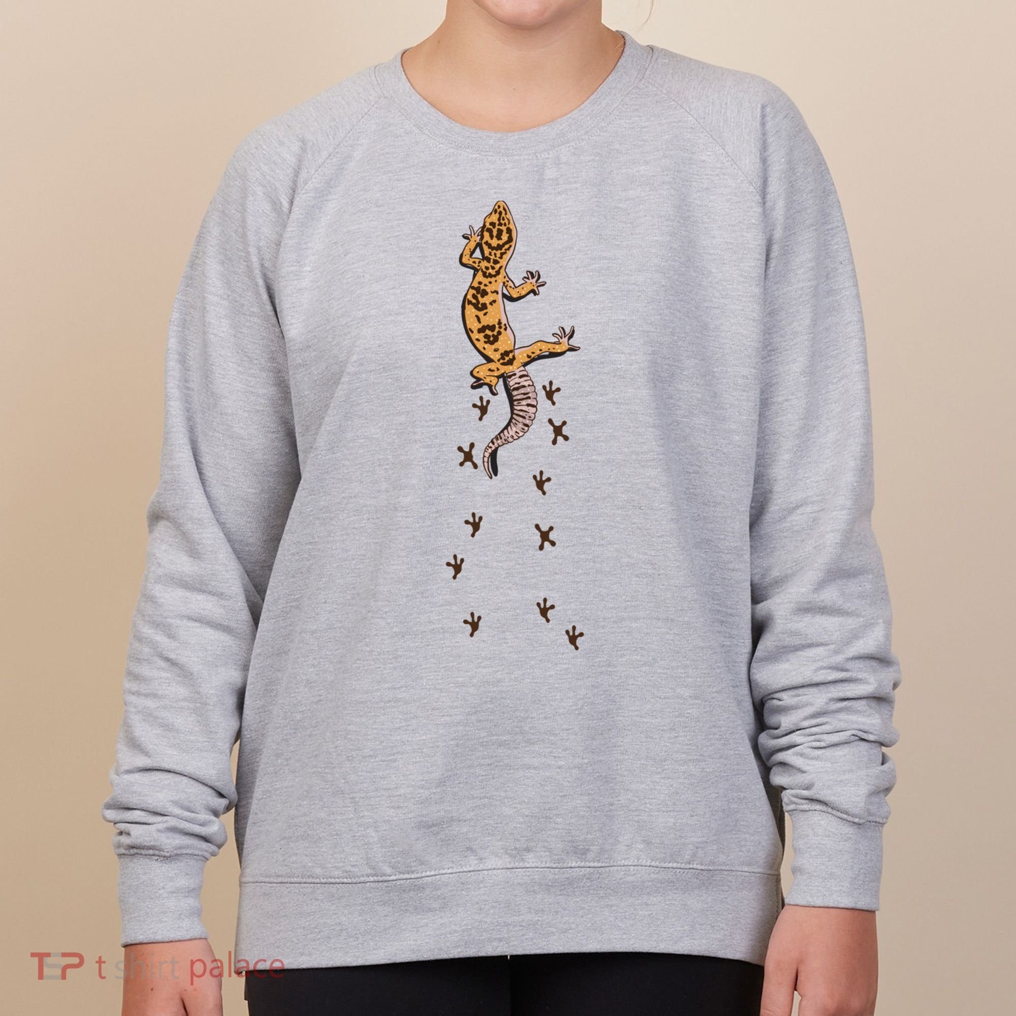 Leopard Gecko Tracks Lizard Lover Gift Meaningful Gift Women's Sweatshirt