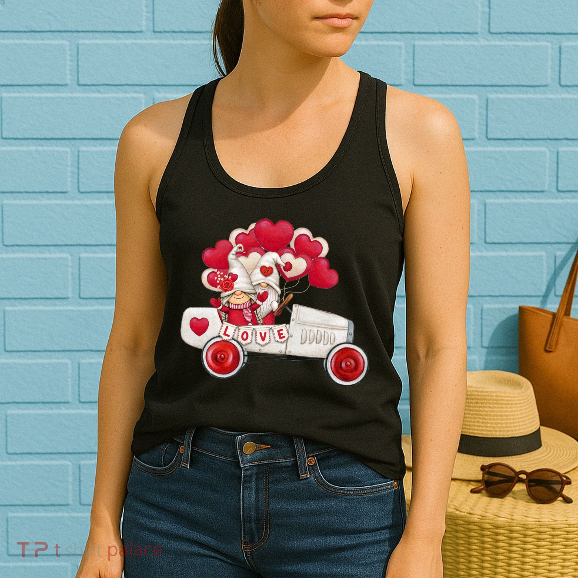 Love Gnome Valentines Day Heart Women's Tank Top