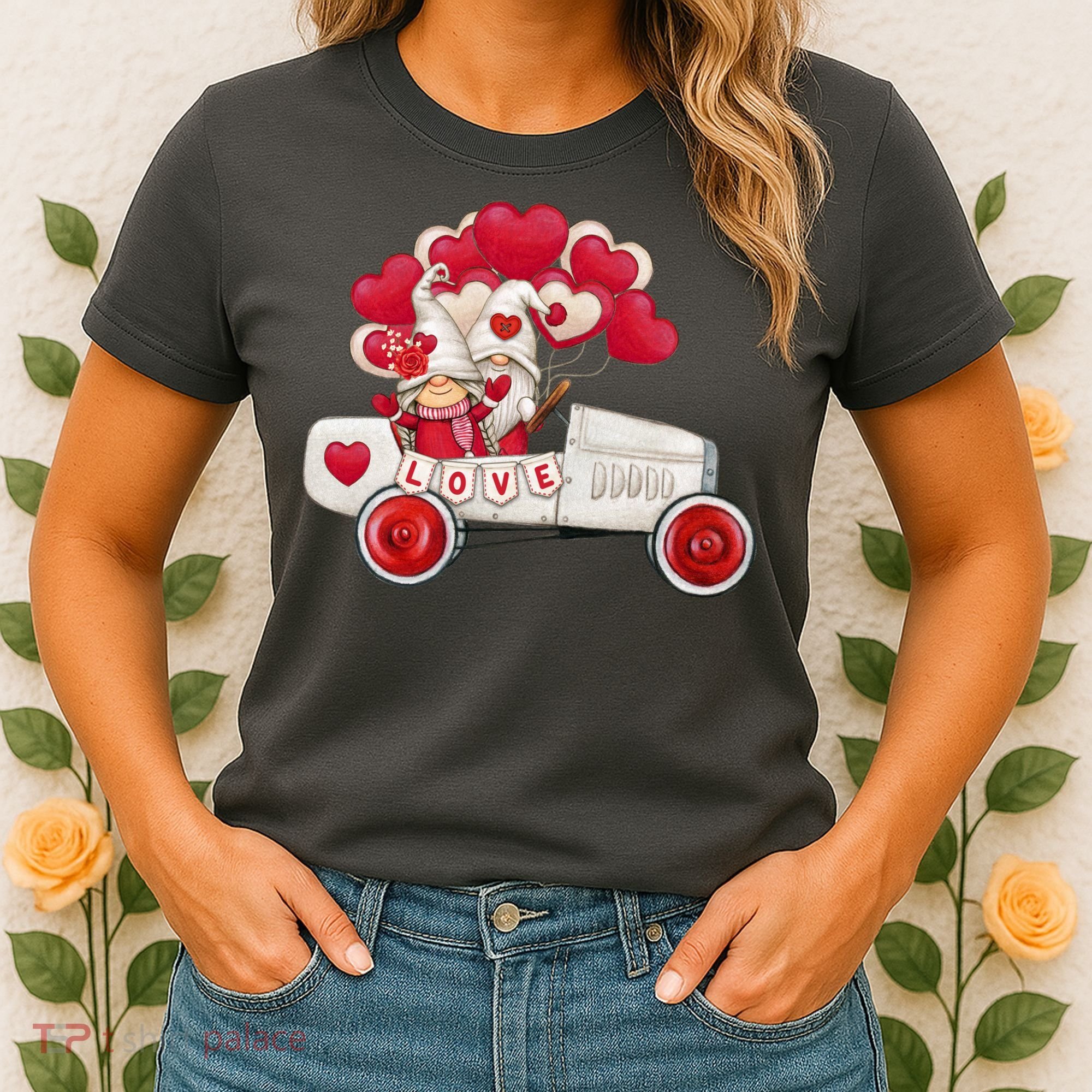 Love Gnome Valentines Day Heart Women's T-Shirt