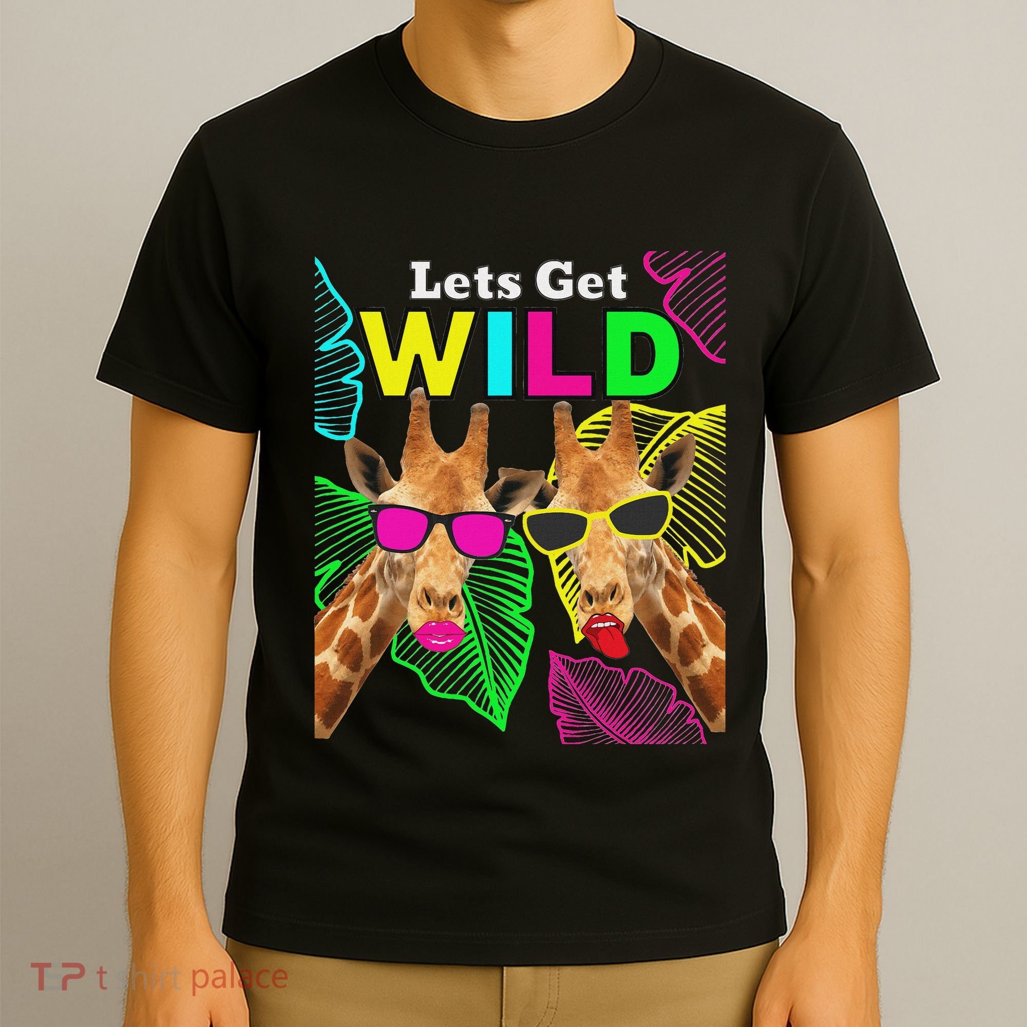 LetS Get Wild Zoo Animals Safari Party Giraffe With Glasses T-Shirt