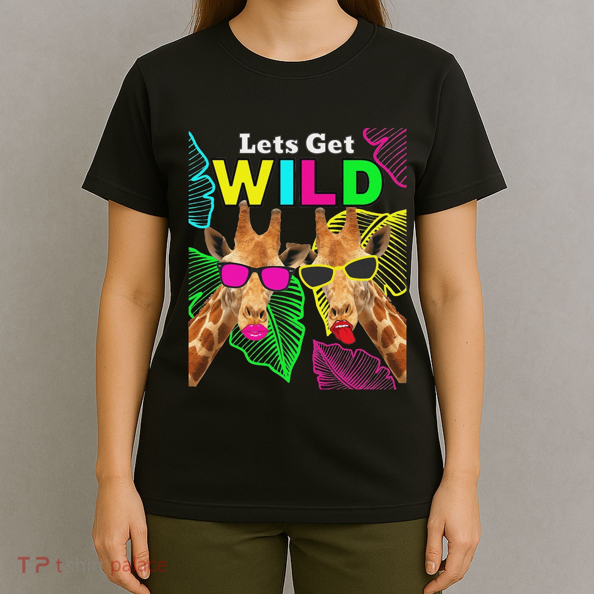 LetS Get Wild Zoo Animals Safari Party Giraffe With Glasses T-Shirt
