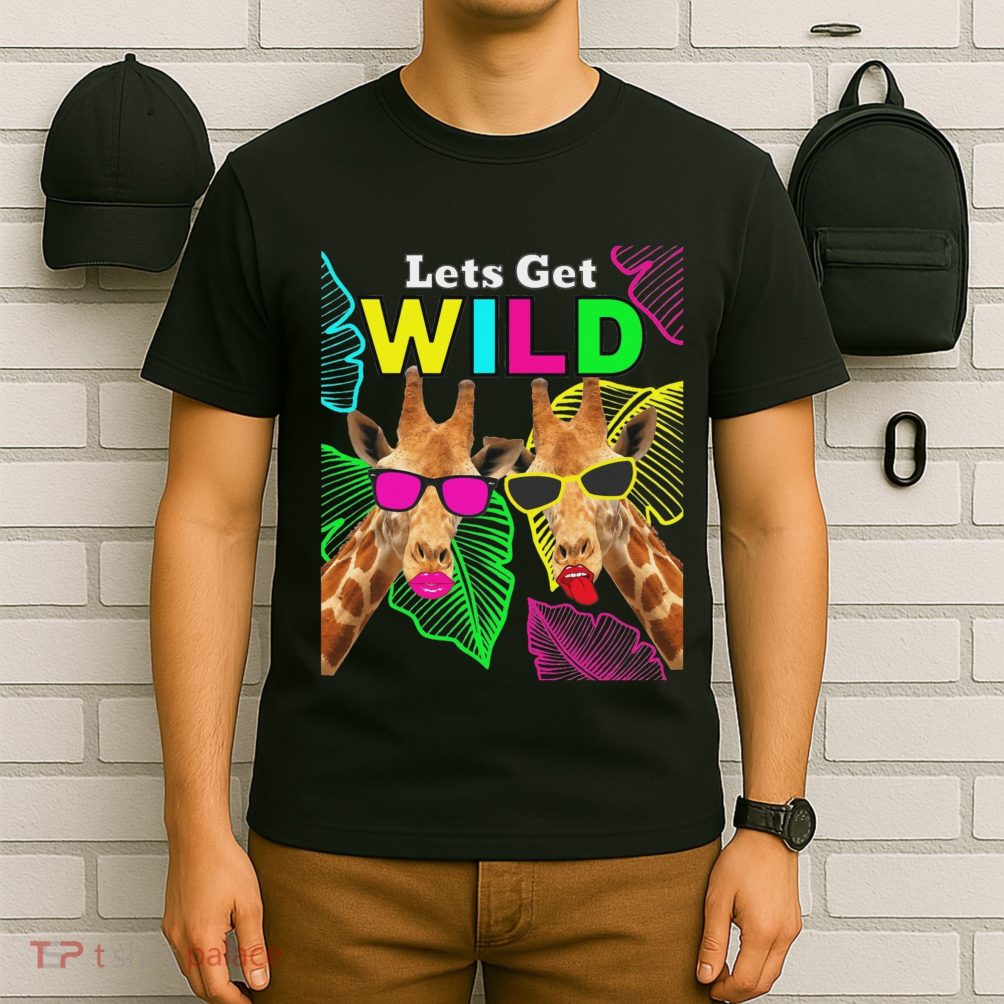 LetS Get Wild Zoo Animals Safari Party Giraffe With Glasses T-Shirt