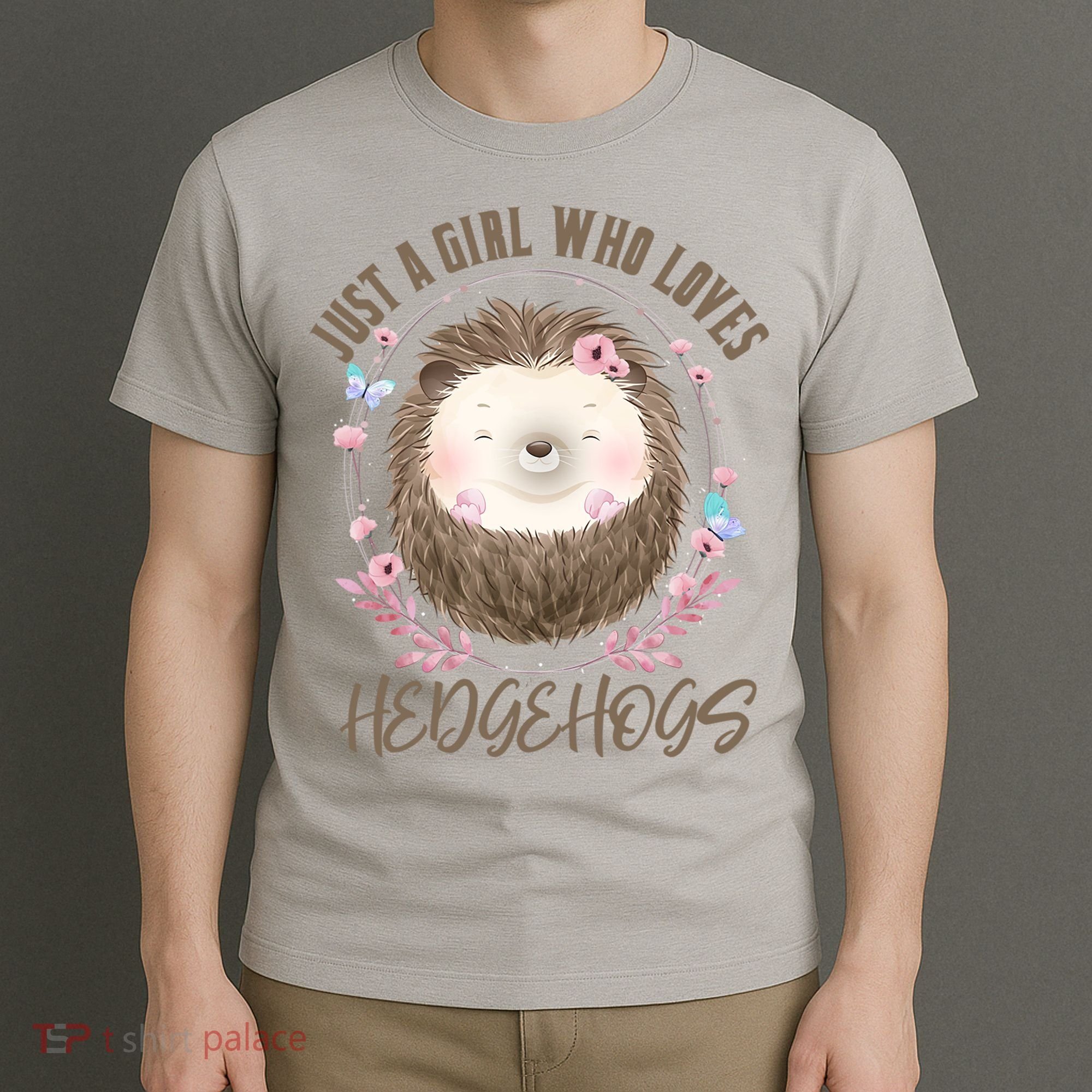 Loves Hedgehogs Forest Animal Cute Hedgehog  T-Shirt