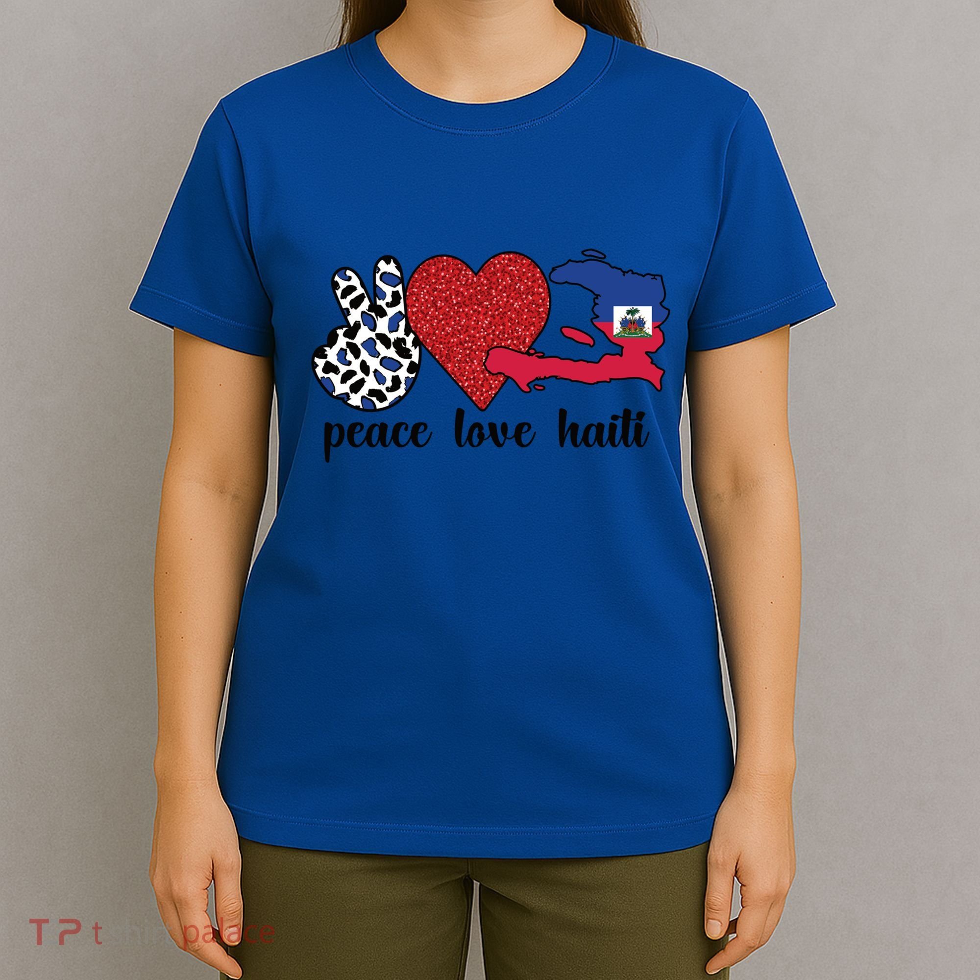 Love Haiti Proud Haitian Flag Haitian Roots Funny Gift T-Shirt