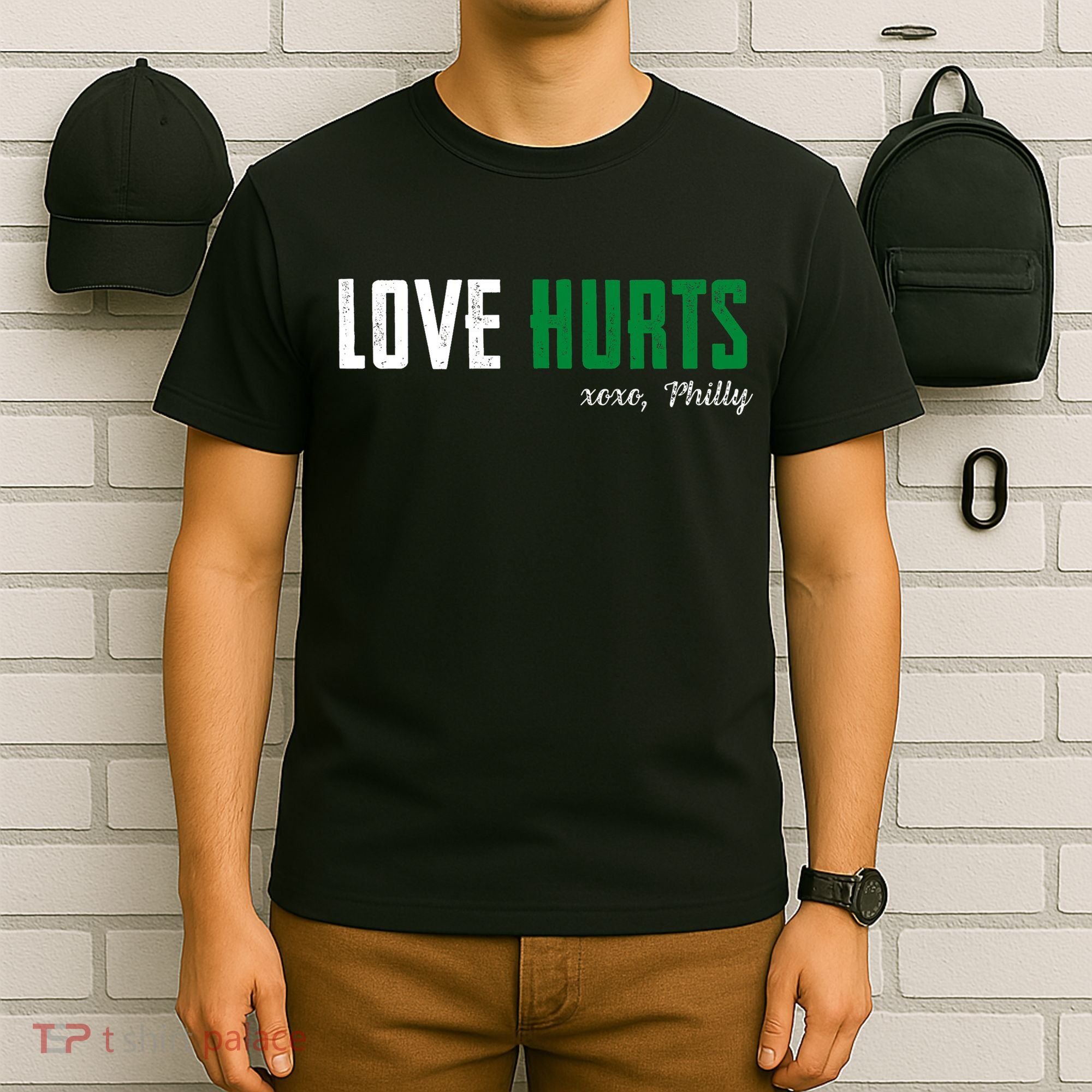 Love Hurts Vintage Philly Hurts So Good Fan Retro T-Shirt