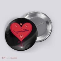 Love In Arabic Heart Gift Button thumb 0