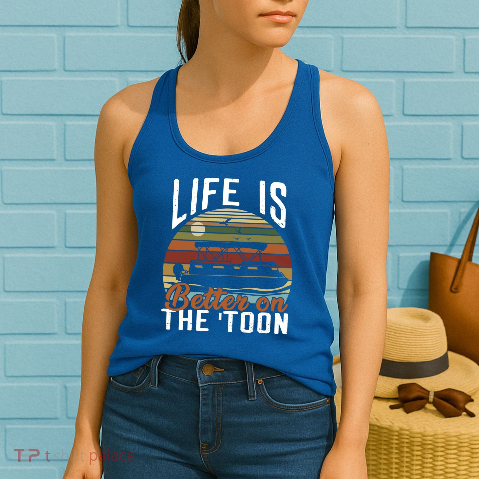 Life Is Better On The Toon Pontoon Boat Boating Fathers Day Meaningful Gift Women's Tank Top