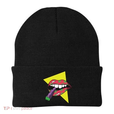 Lips Joint Beanie