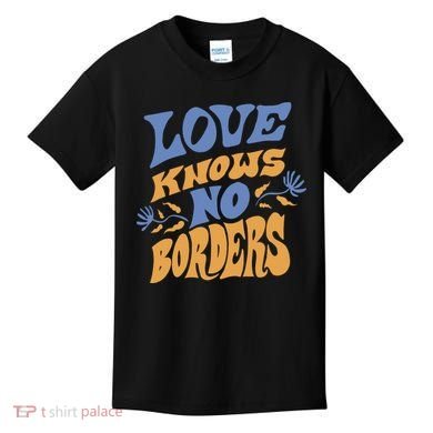 Love Knows No Borders Kids T-Shirt