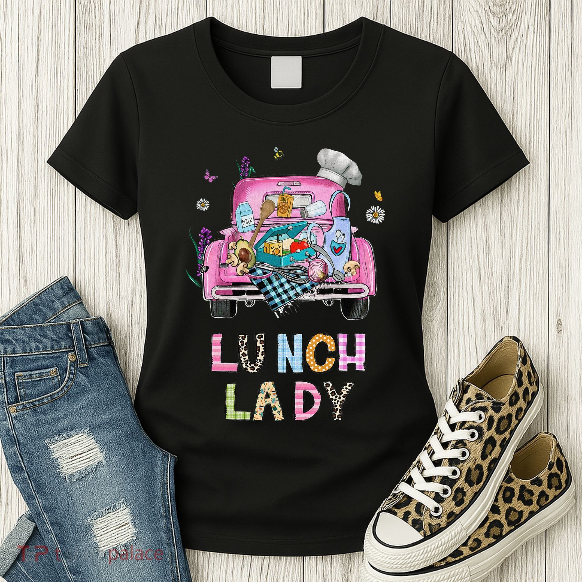 Lunch Lady Cute Truck Lunch Ladies Squad Cafeteria Crew Women's T-Shirt