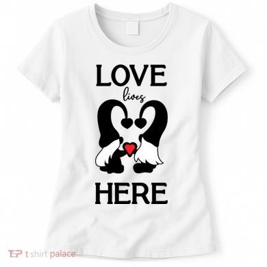 Love Lives Here Happy Valentines Gnome Heart Women's T-Shirt
