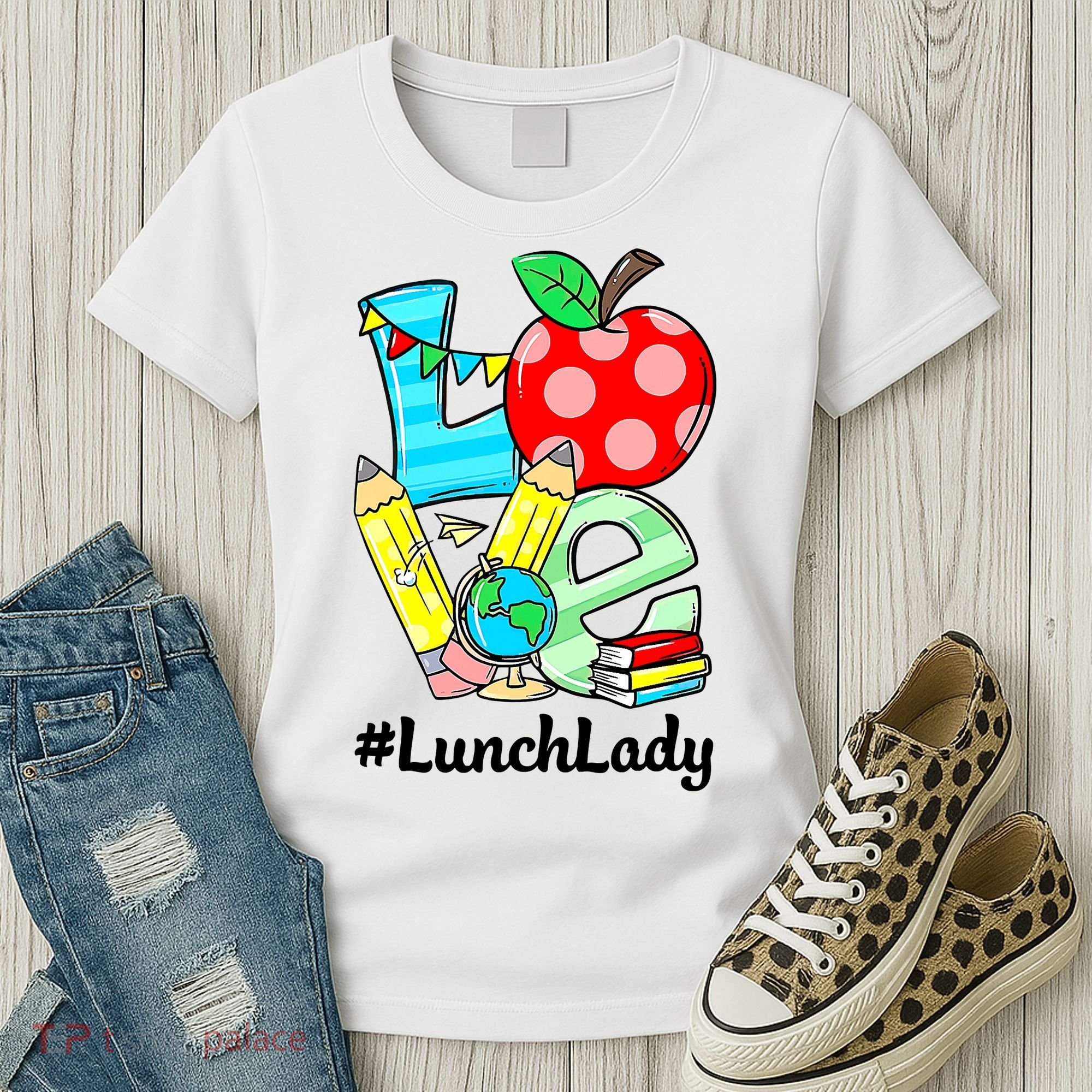 Love Lunch Lady Apples Funny Back To School Teacher Women's T-Shirt