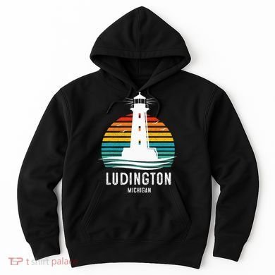 Ludington Michigan Retro Vintage Lighthouse Idea Hoodie