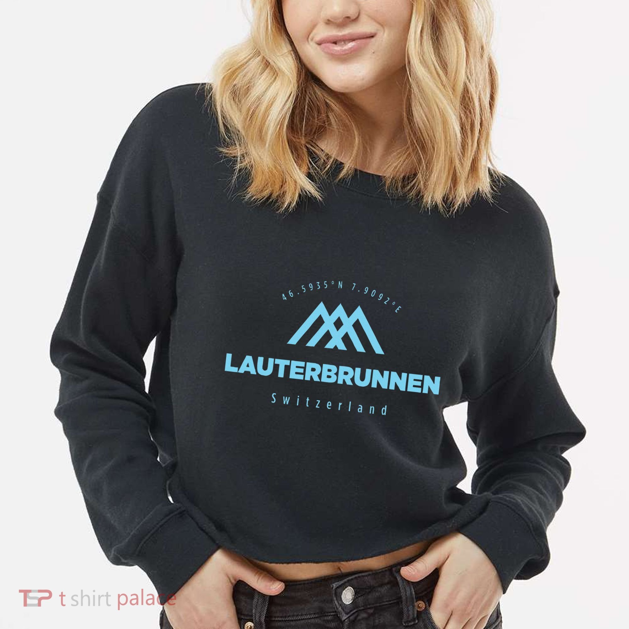Lauterbrunnen Mountain Vacation Skiing Switzerland Cropped Pullover Crew