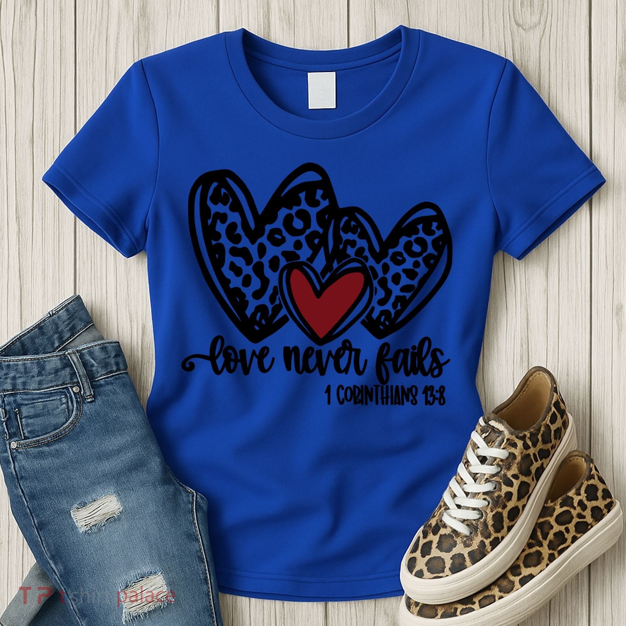 Love Never Fails Valentines Day Couples Tee Leopard Heart Gift Women's T-Shirt