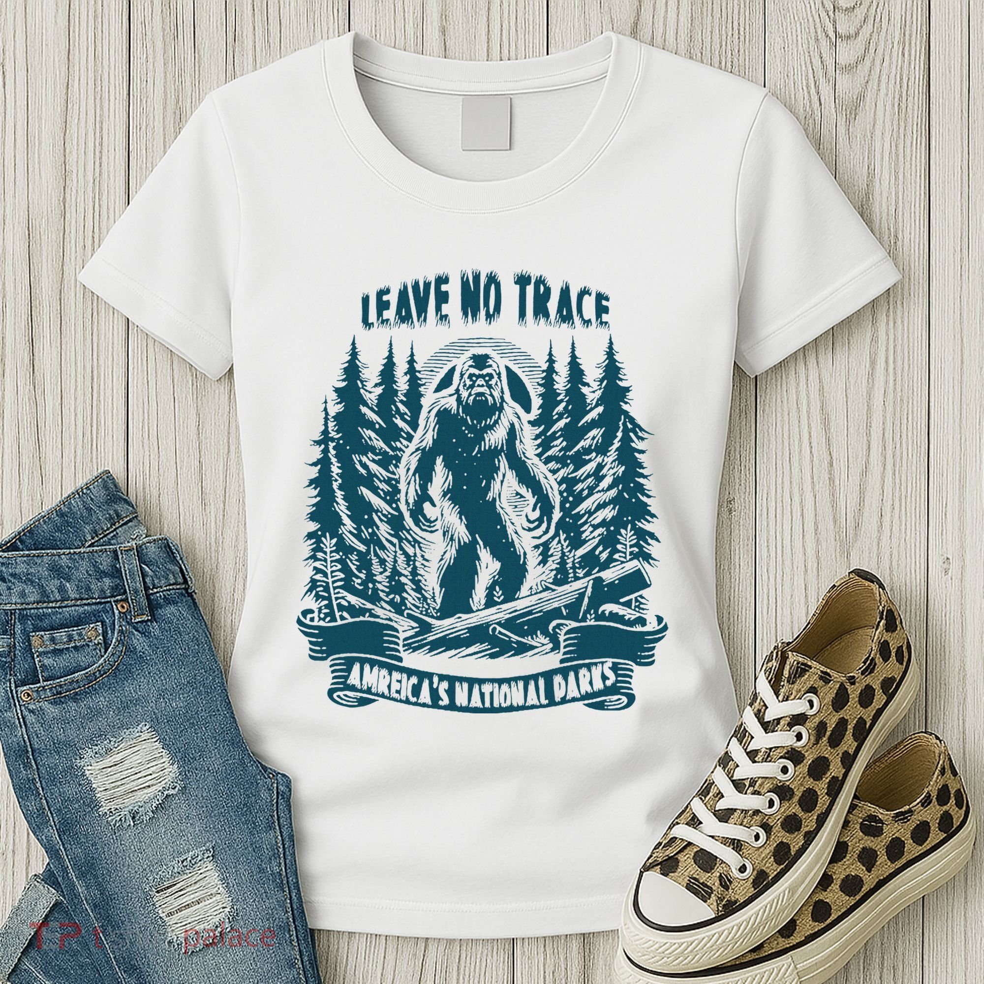 Leave No Trace America National Parks Big Foot Women's T-Shirt