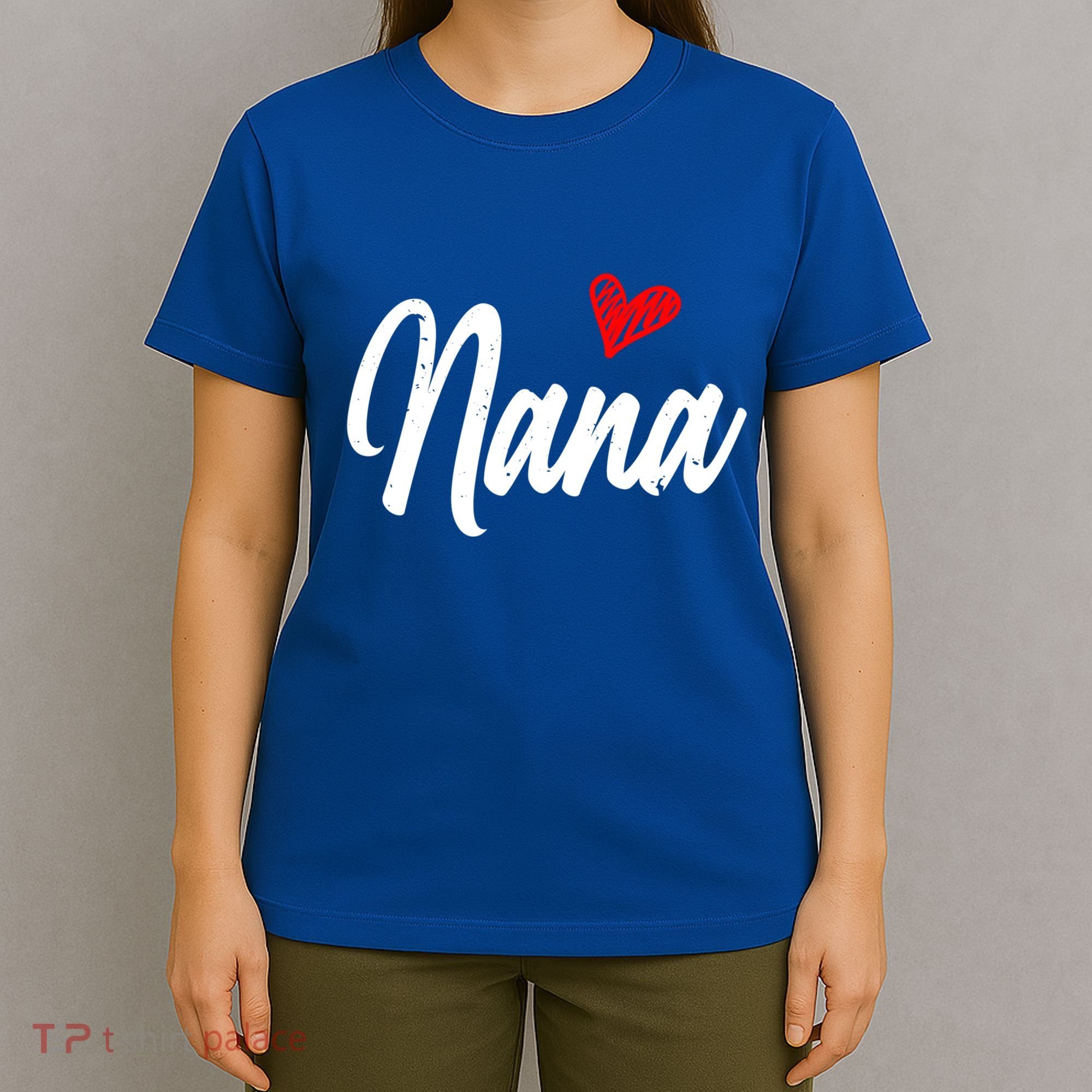 Love Nana With Heart Grandma Grandparents Day Gift T-Shirt