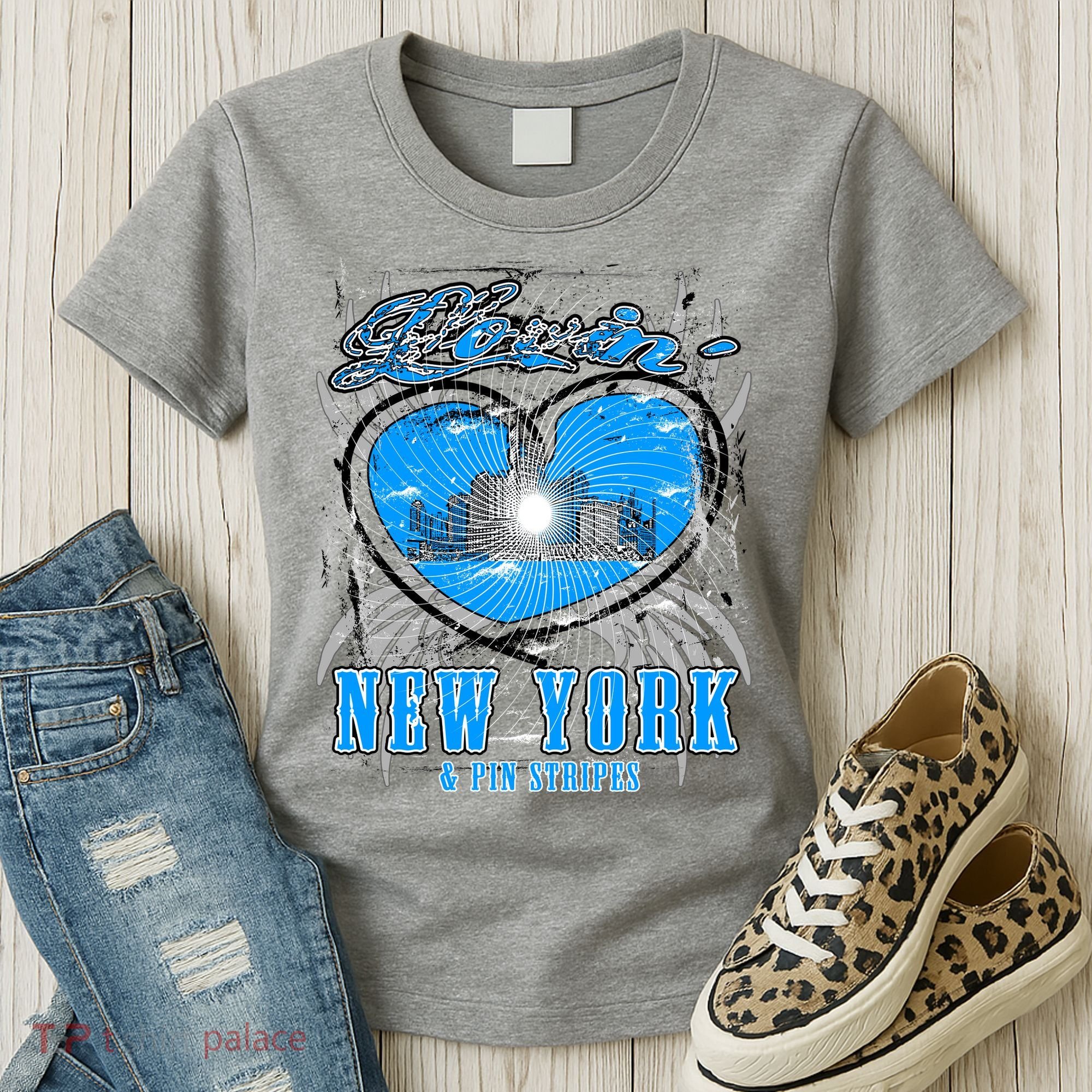 Loving New York Women's T-Shirt