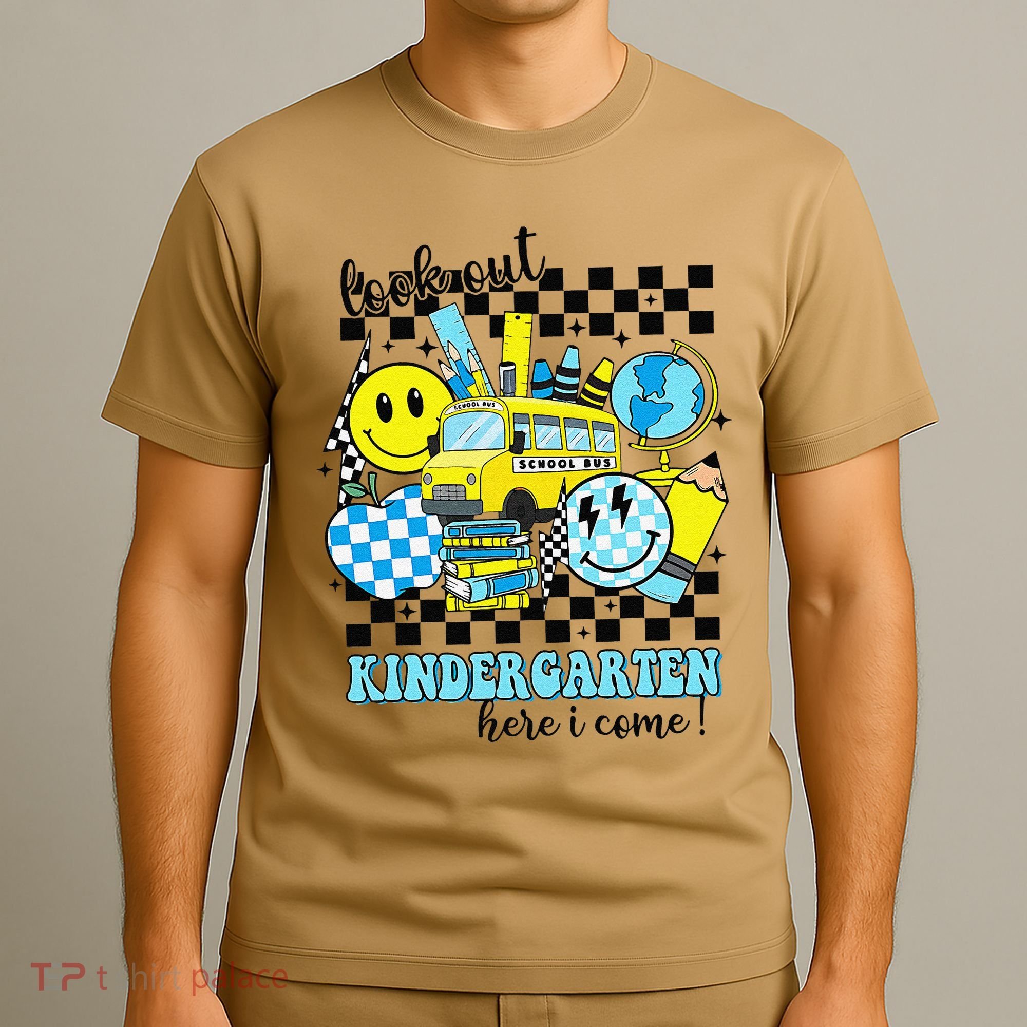 Look Out Kindergarten Here I Come Back To School Gift T-Shirt
