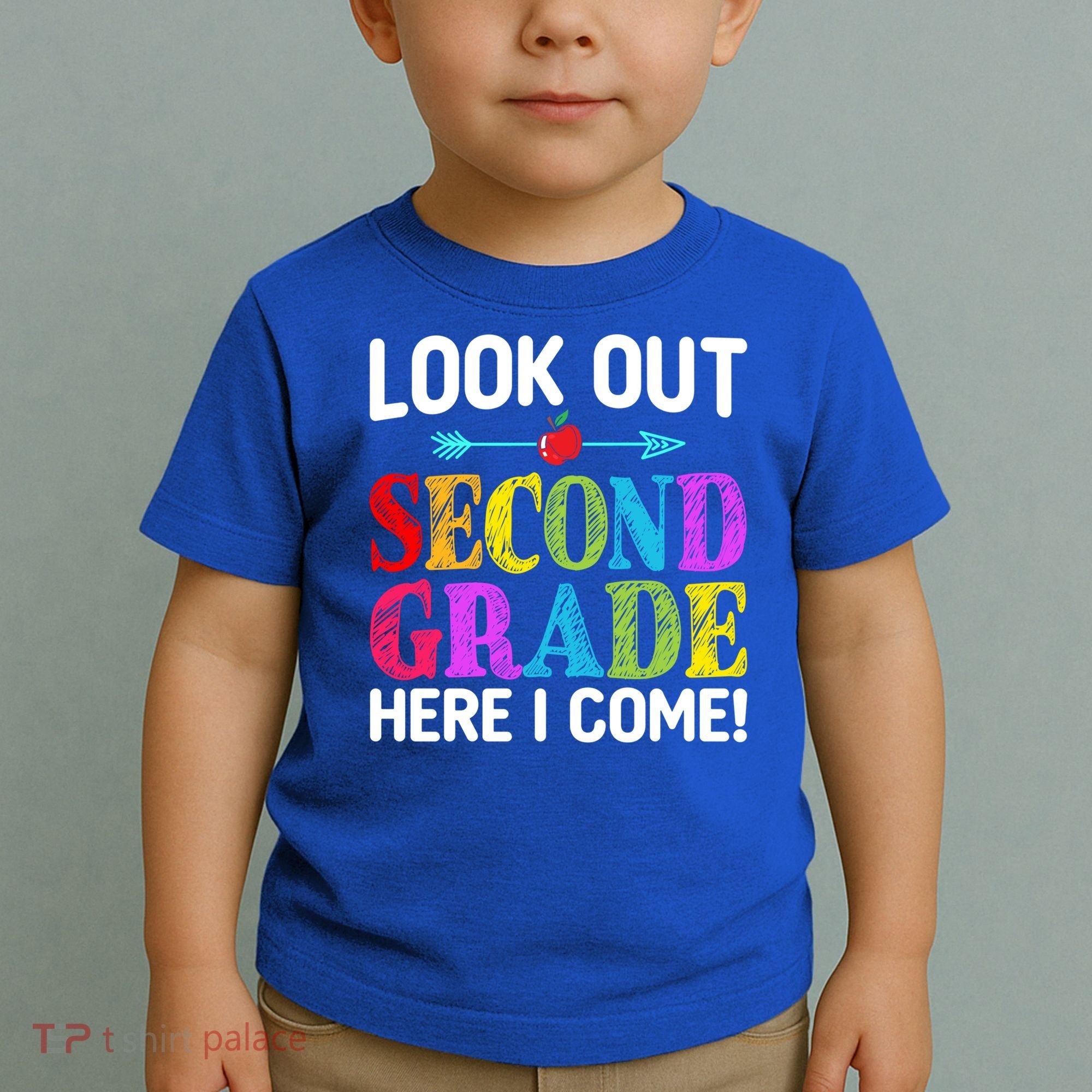 Look Out Second Grade Here I Come First Day Back To School Gift Toddler T-Shirt