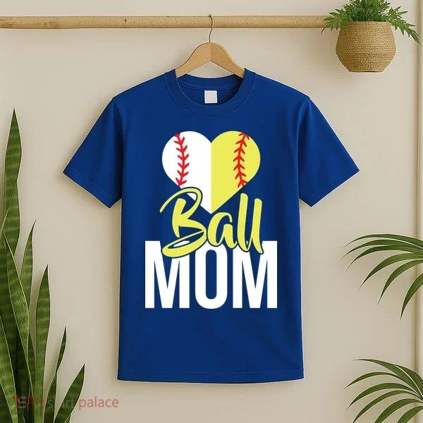 Love Baseball Mom  T-Shirt