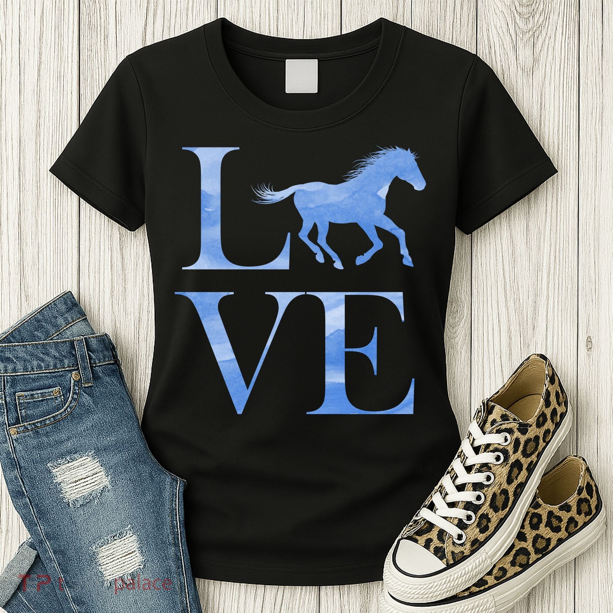 Love Horses Women's T-Shirt