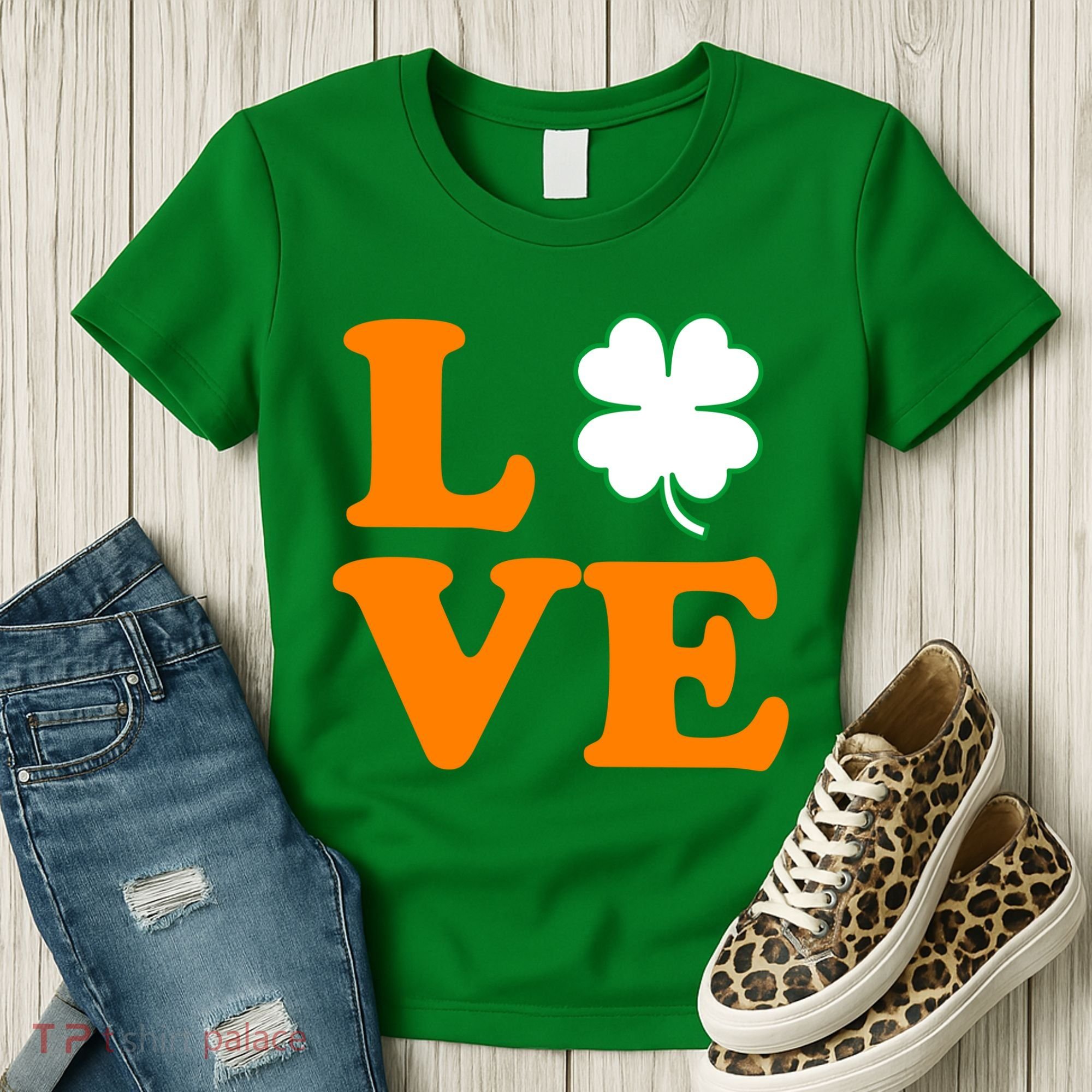 Love Irish Clover Shamrock St. Patrick's Day Women's T-Shirt