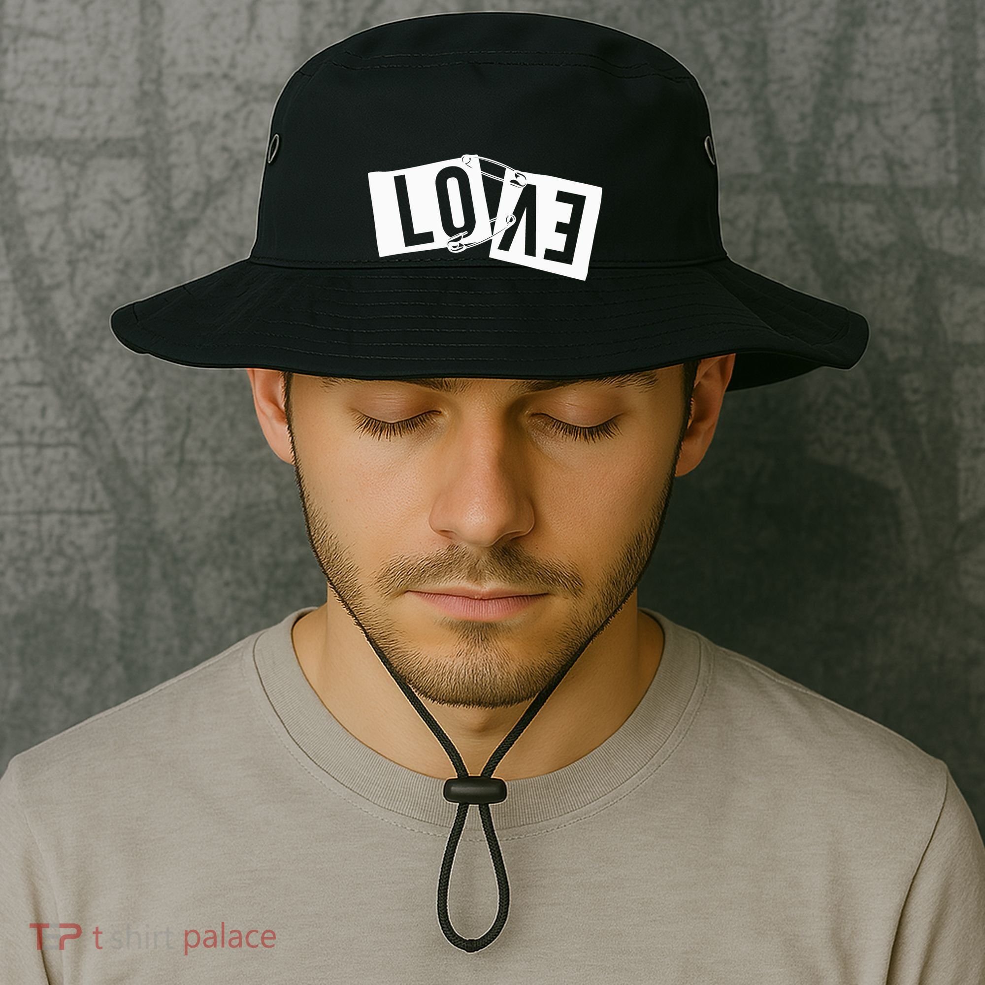 Love Pinned Cool Style Bucket Hat