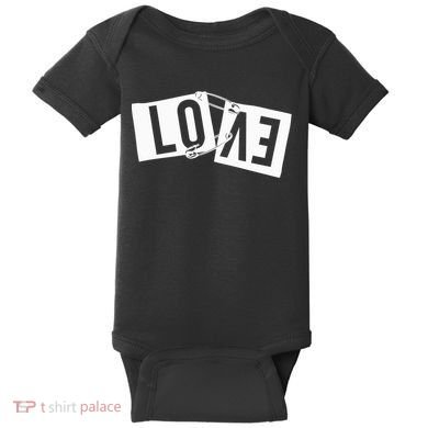 Love Pinned Cool Style Baby Bodysuit