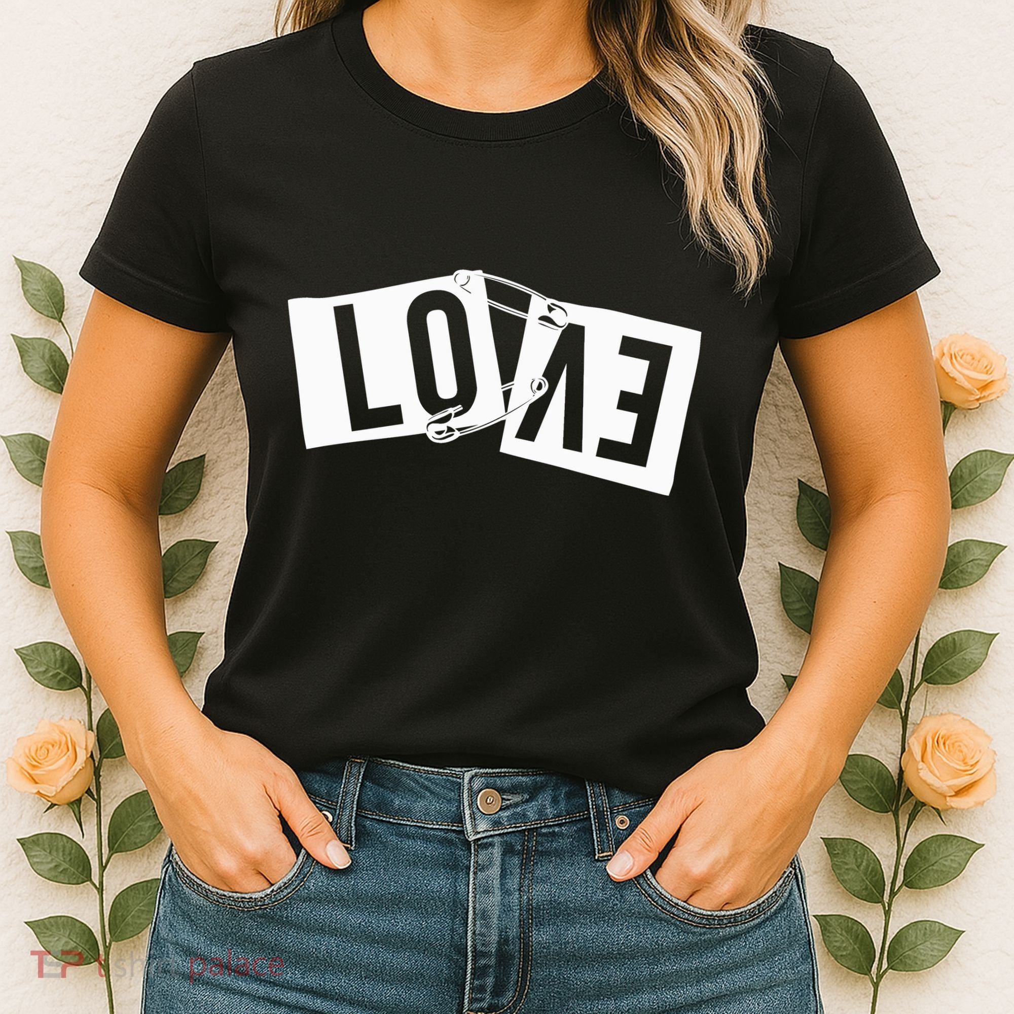 Love Pinned Cool Style Women's T-Shirt