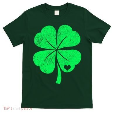 Love Shamrock Vintage Distressed Irish Clover T-Shirt