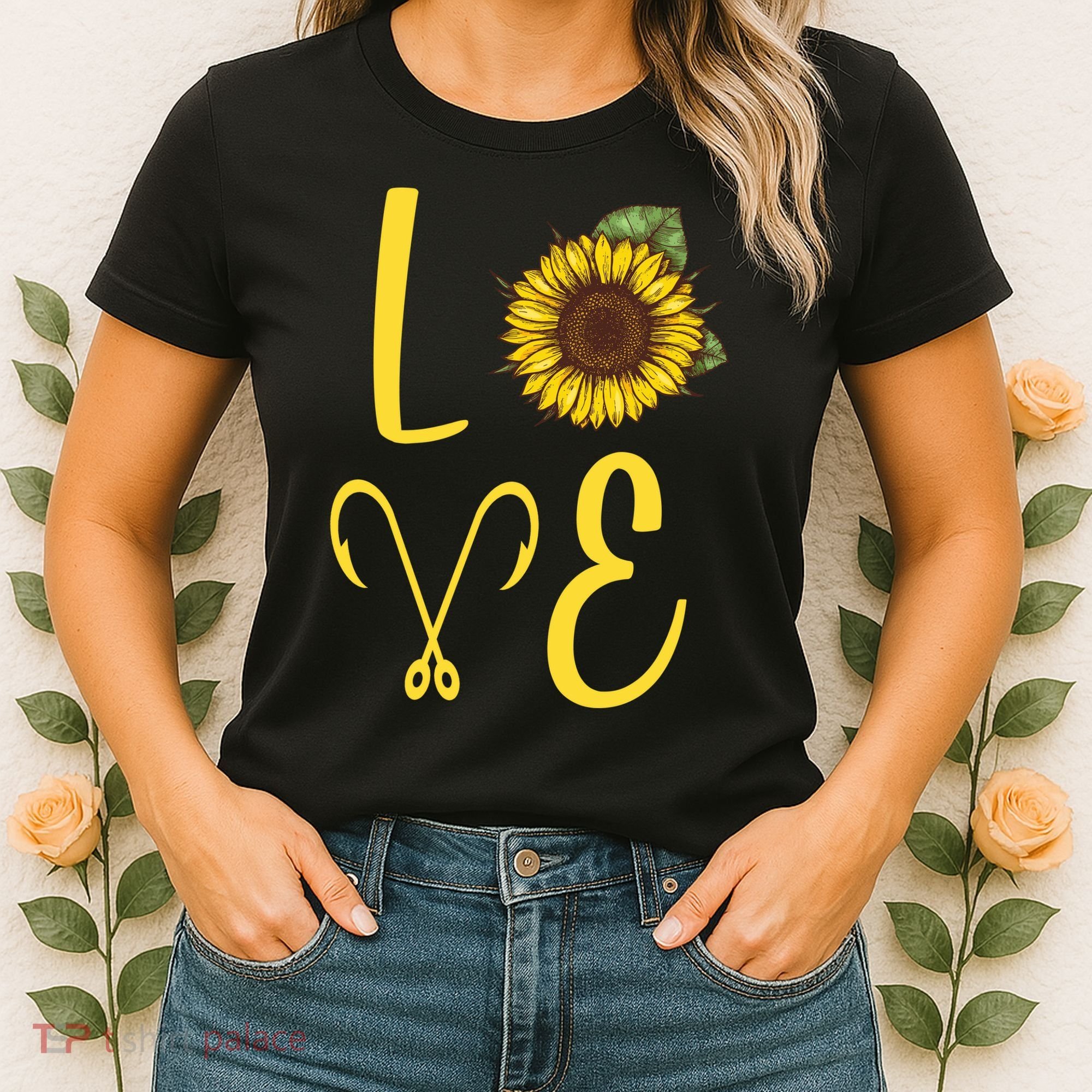 Love Sunflower And Fishing Women's T-Shirt