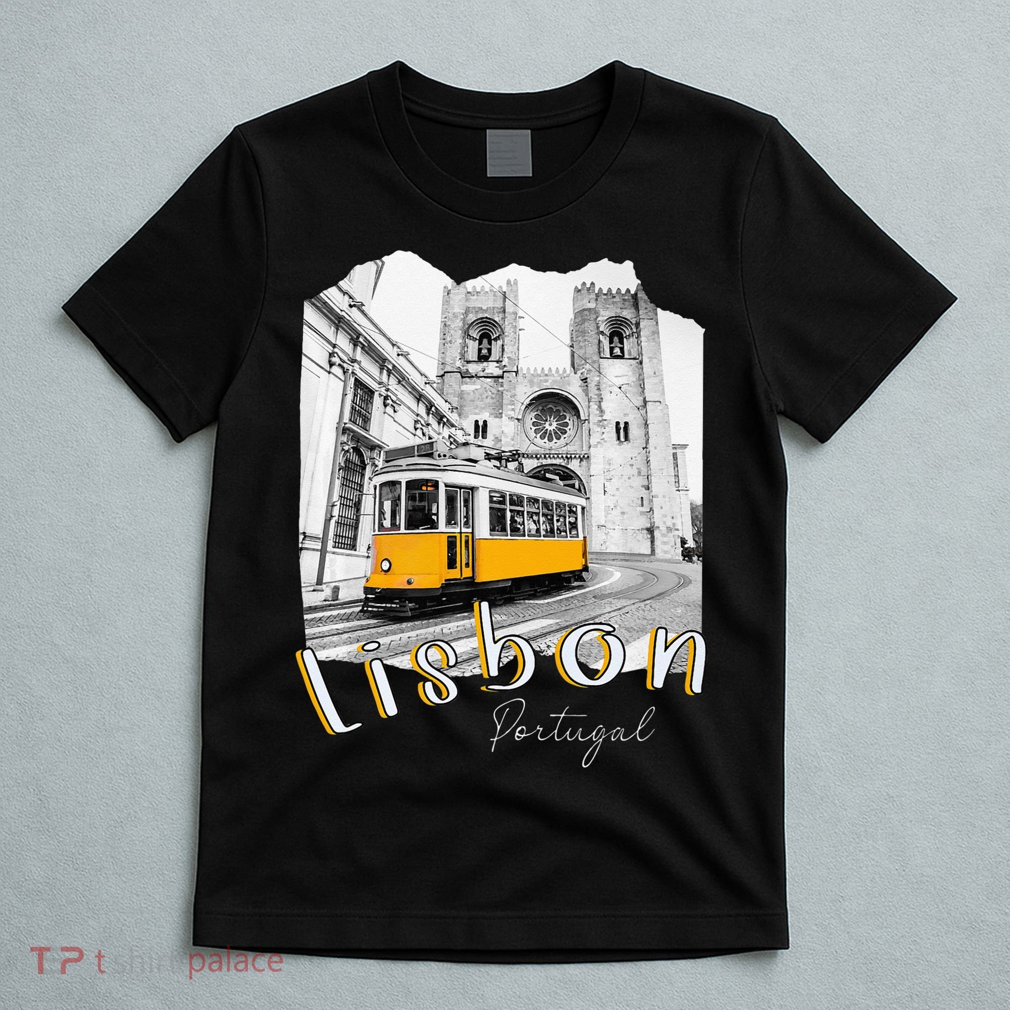 Lisbon Portugal Tram Portuguese Souvenirs Lisboa Lisbon City T-Shirt