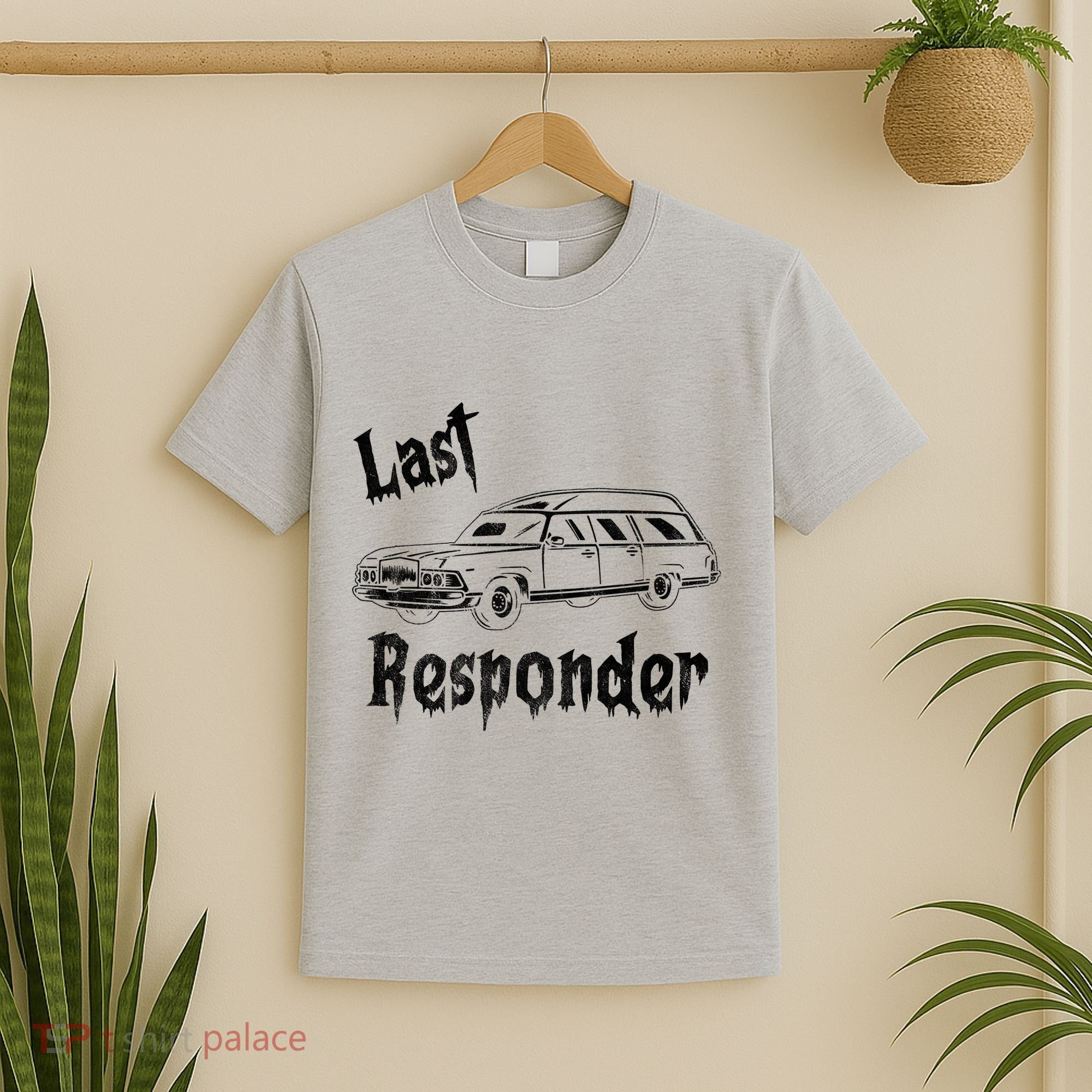 Last Responder Funny Old Classic Car T-Shirt