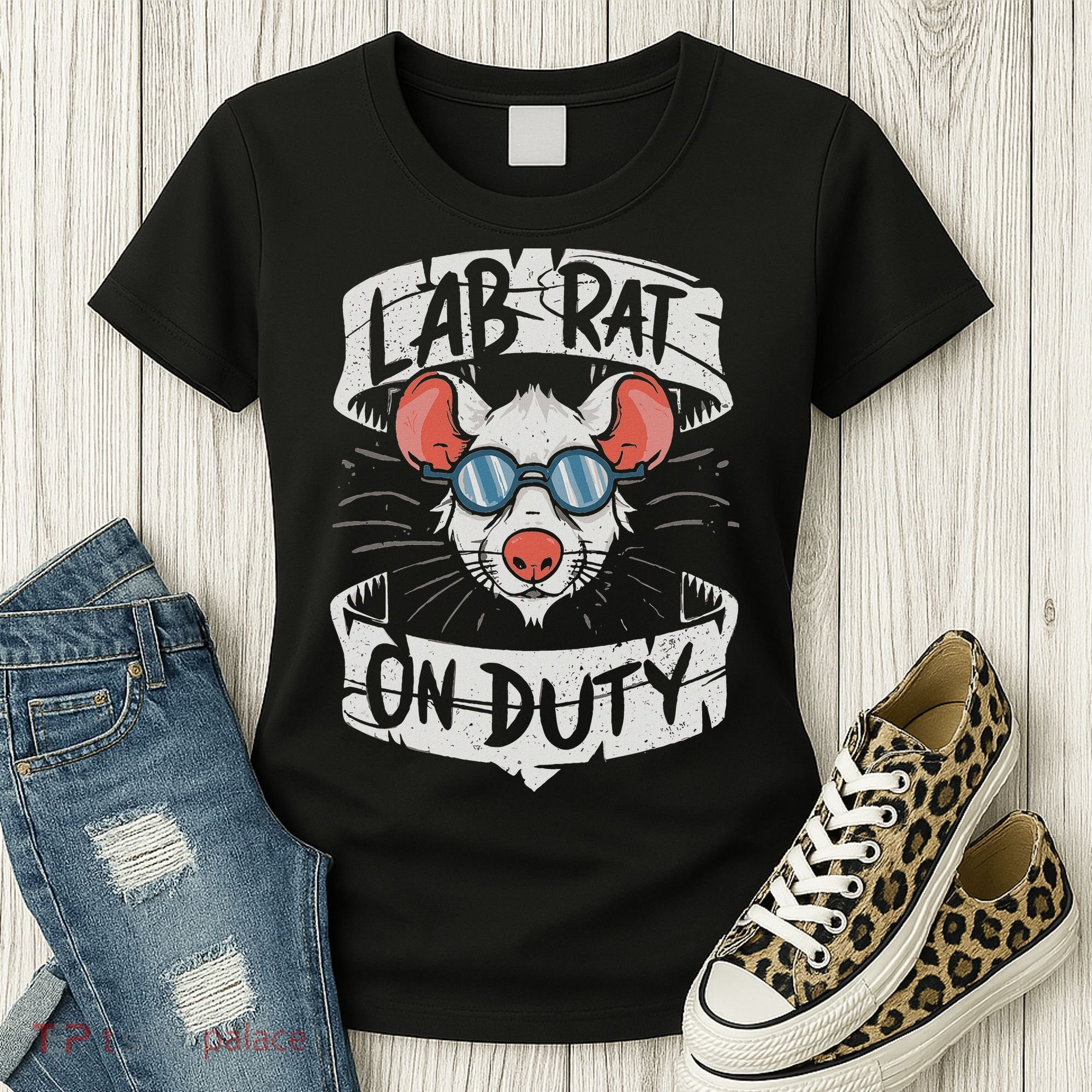Lab Rat On Duty. Hilarious Lab Technician Science Enthusiast Women's T-Shirt