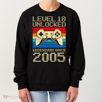 Legendary Since 2005 18 Years 18th Birthday Women's Sweatshirt