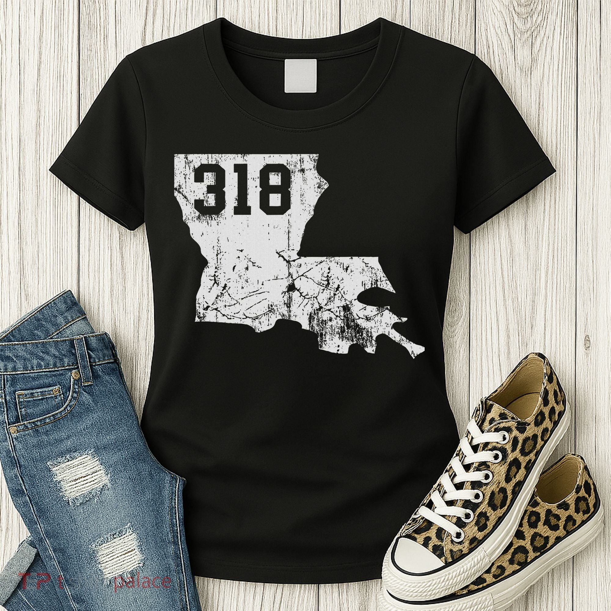 Louisiana State Area Code 318 New Orleans Mardi Gras Women's T-Shirt