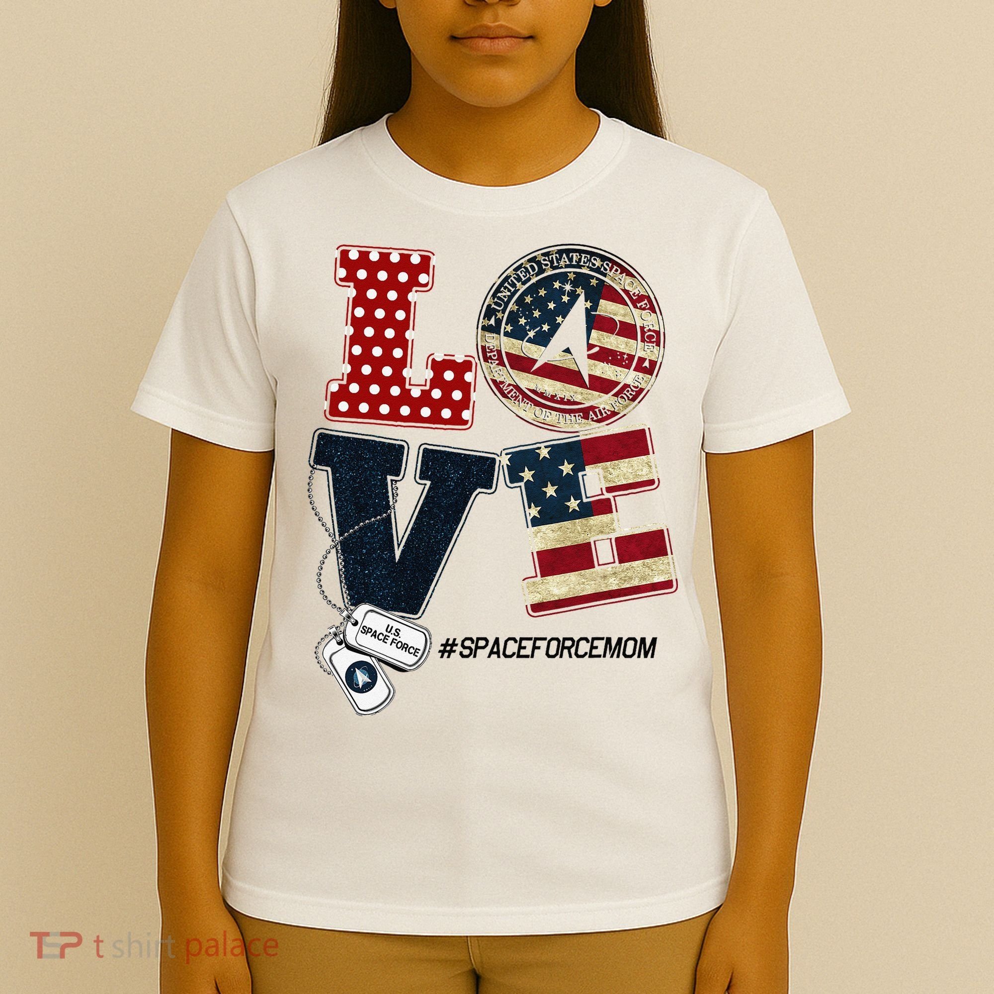 Love Space Force Mom Graduation Proud Space Force Mom T-Shirt