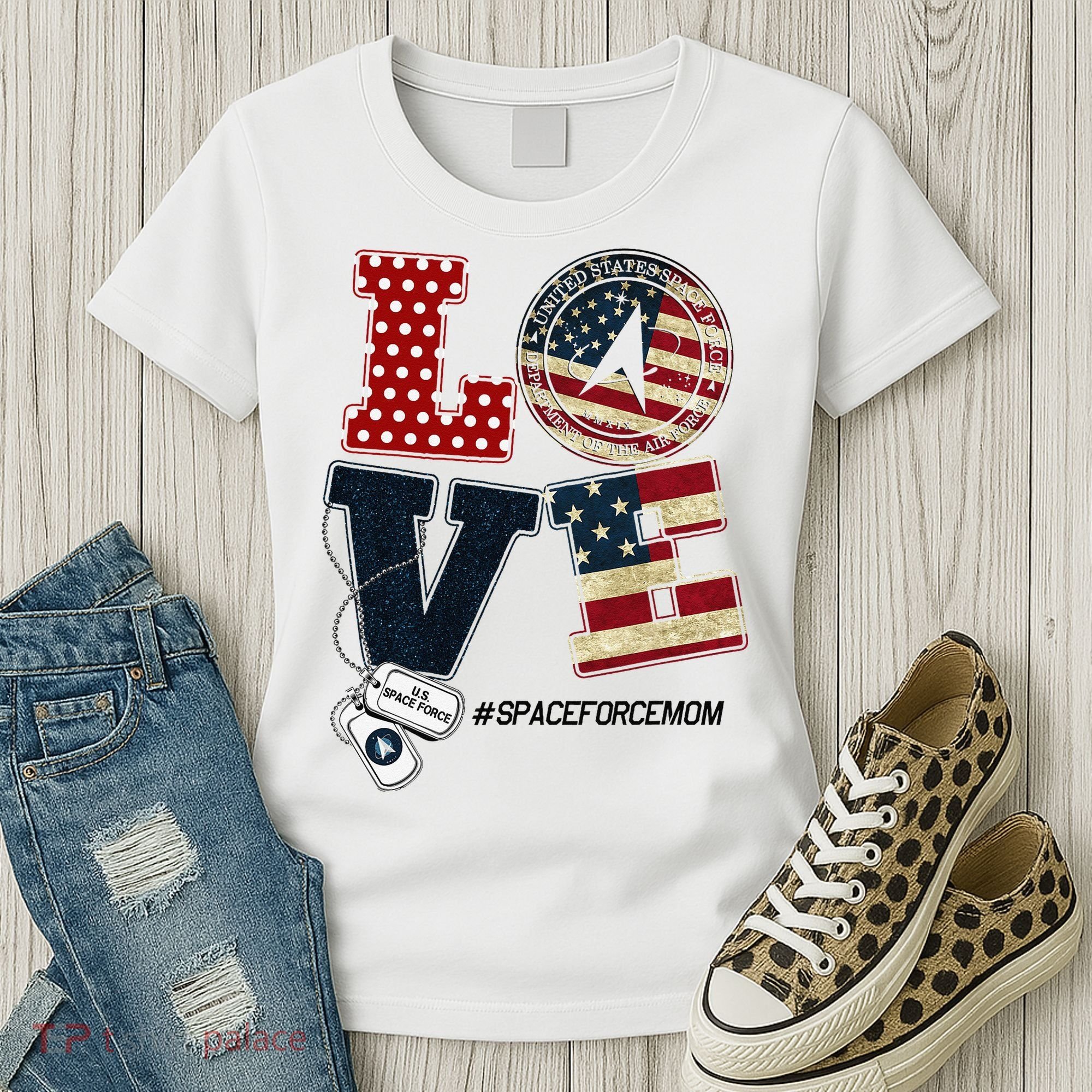 Love Space Force Mom Graduation Proud Space Force Mom Women's T-Shirt