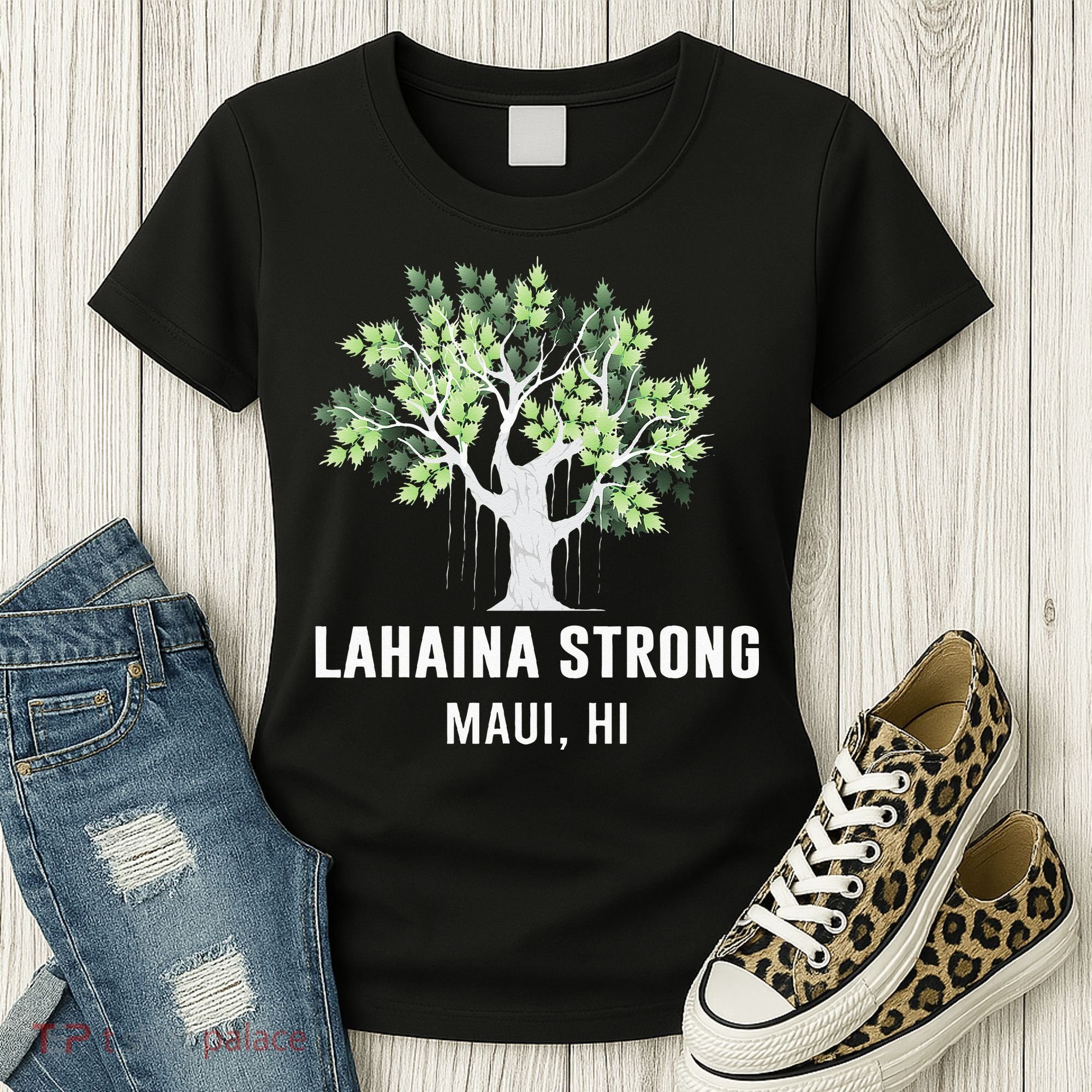 Lahaina Strong Maui Hawaii Old Banyan Tree Women's T-Shirt