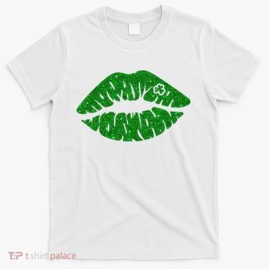 Lucky St Patrick's Day Lips Kiss T-Shirt