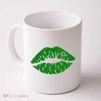 Lucky St Patrick's Day Lips Kiss Coffee Mug thumb 0