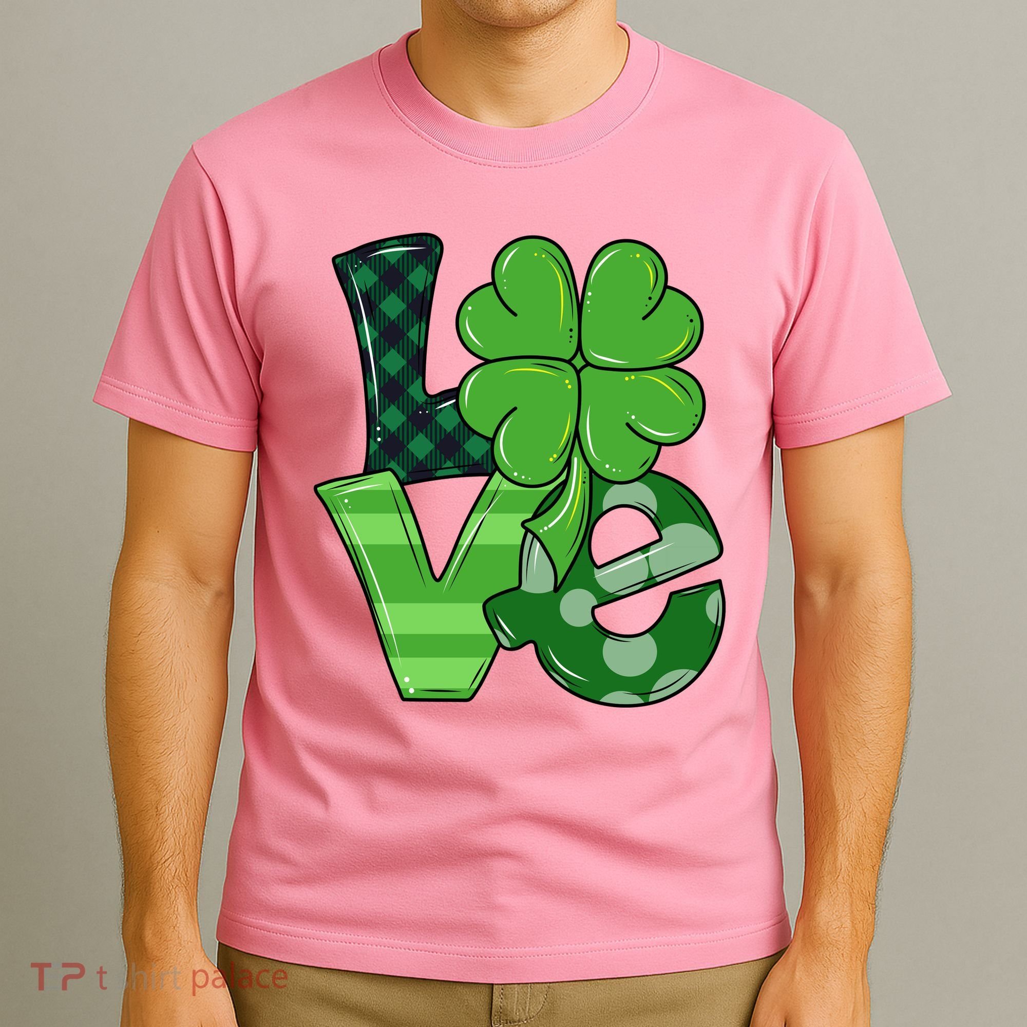 Love Shamrock St Patricks Day T-Shirt
