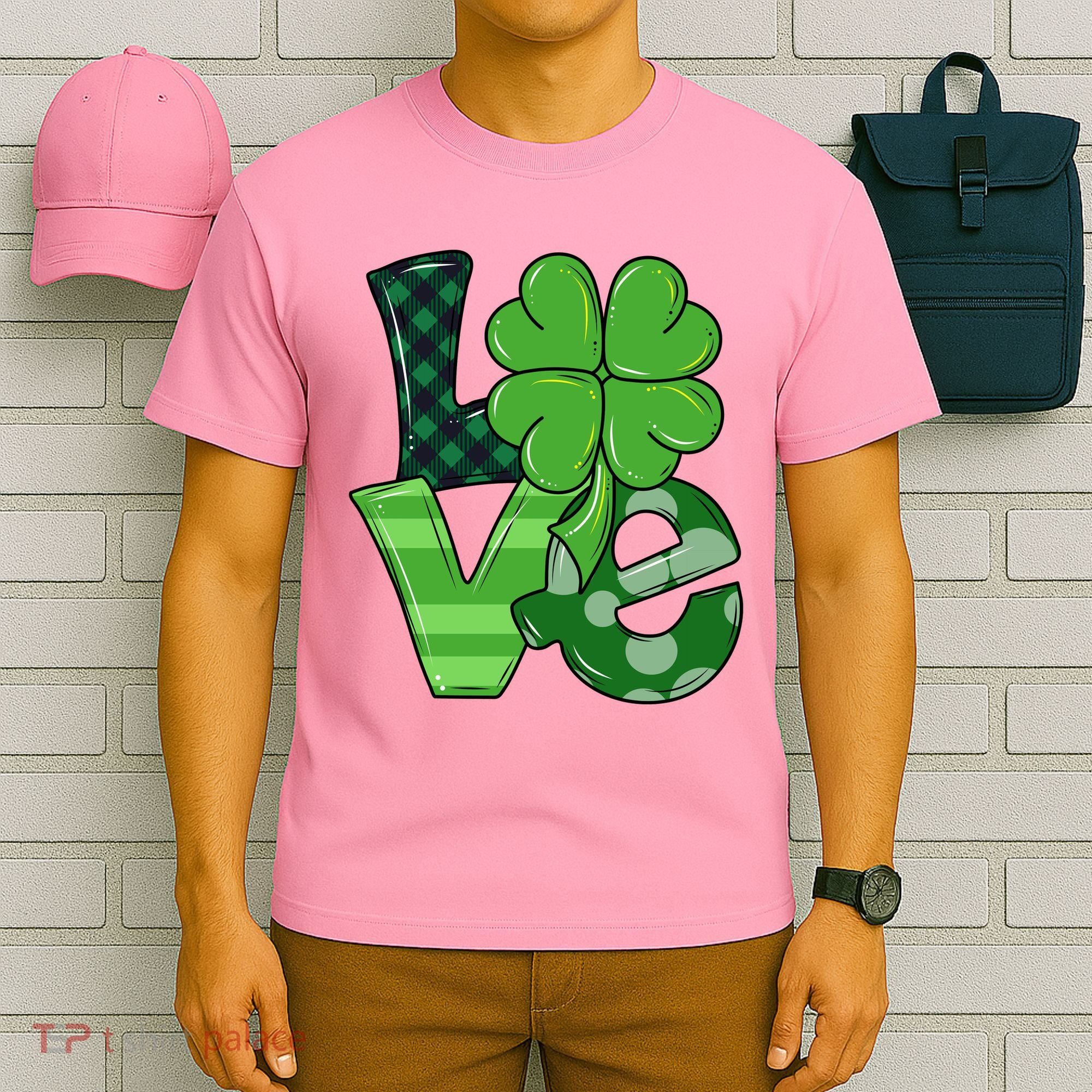 Love Shamrock St Patricks Day T-Shirt