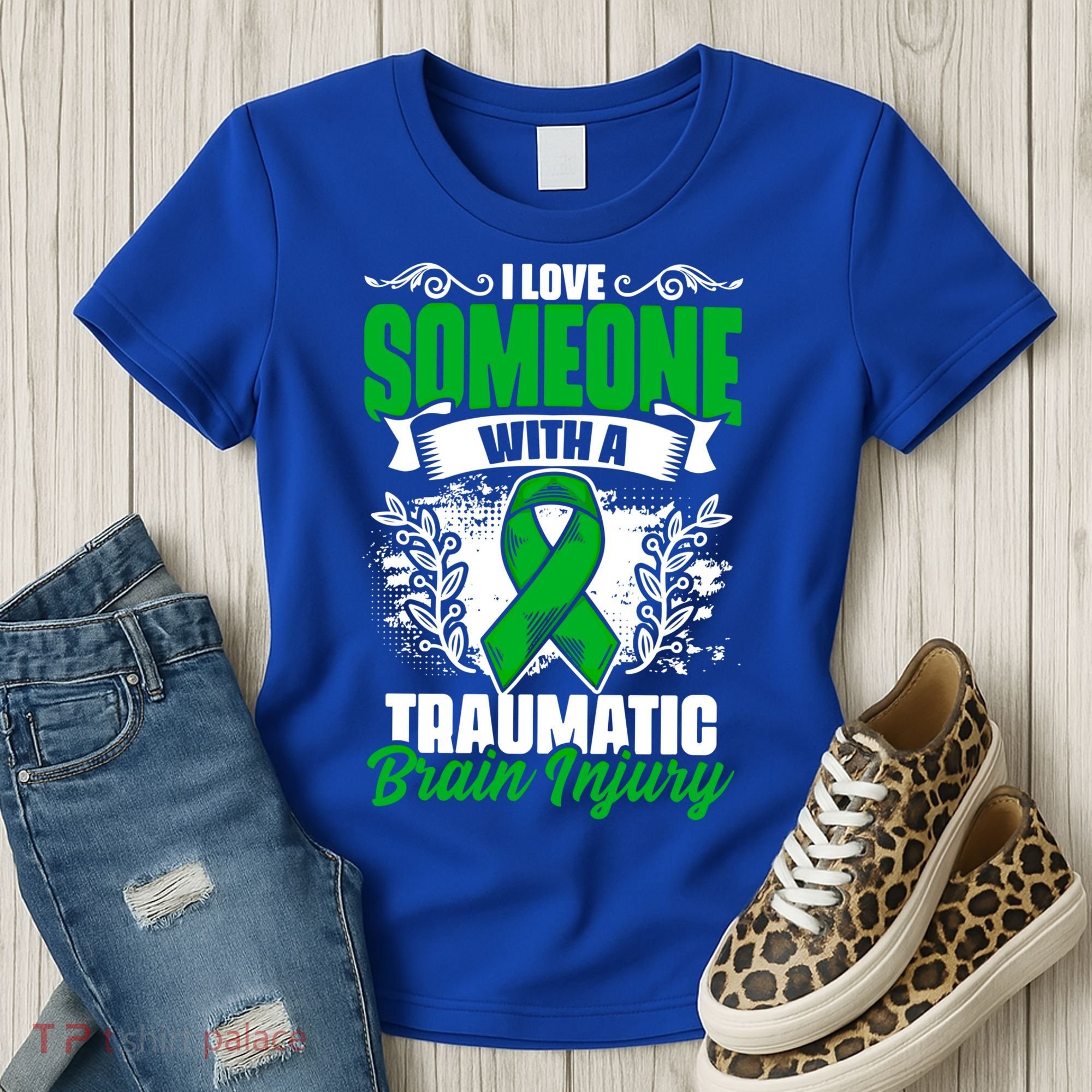 Love Someone With A Traumatic Brain Injury Surgery Tbi Gift Women's T-Shirt