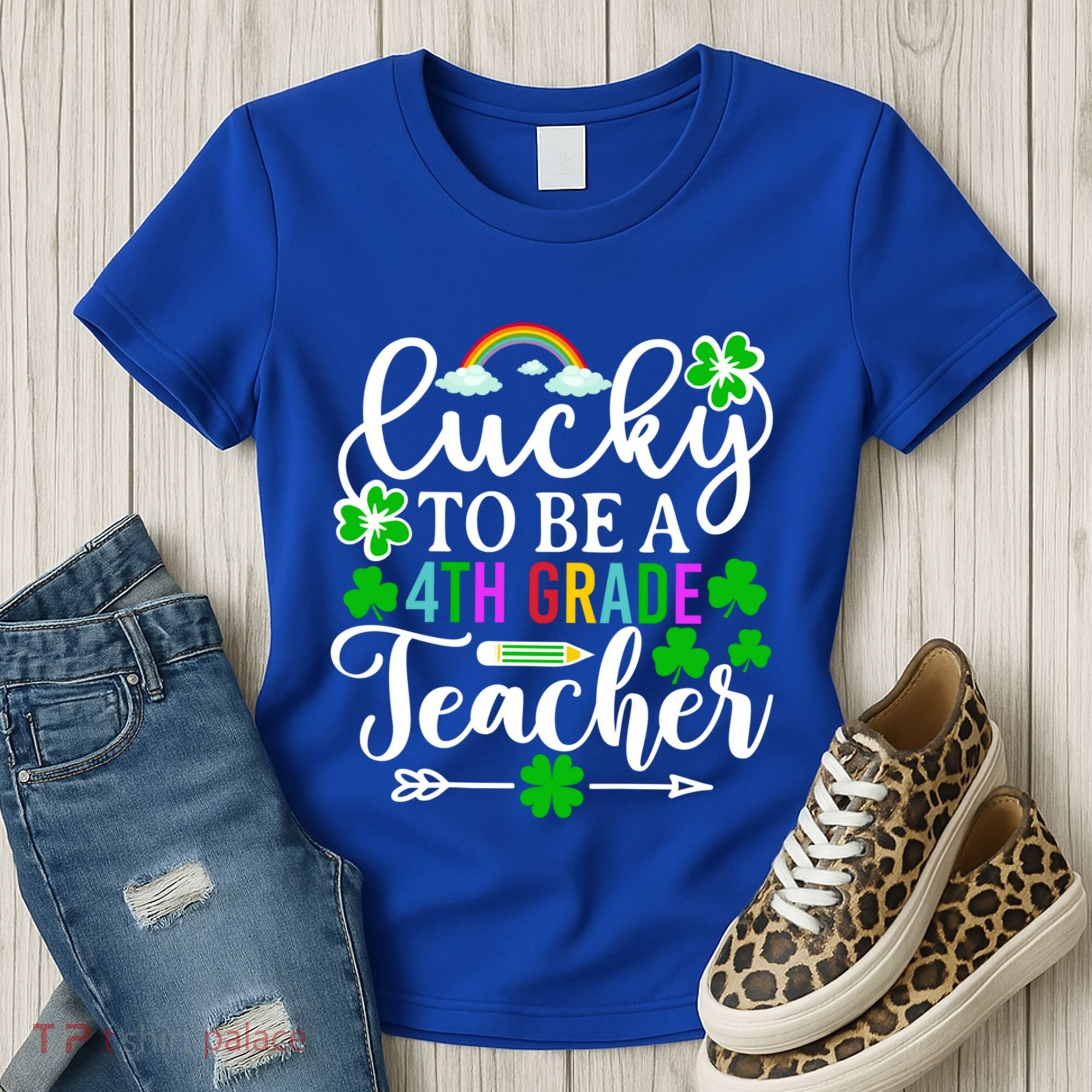 Lucky To Be A 4th Grade Teacher Gift Funny St Patricks Day Funny Gift Women's T-Shirt