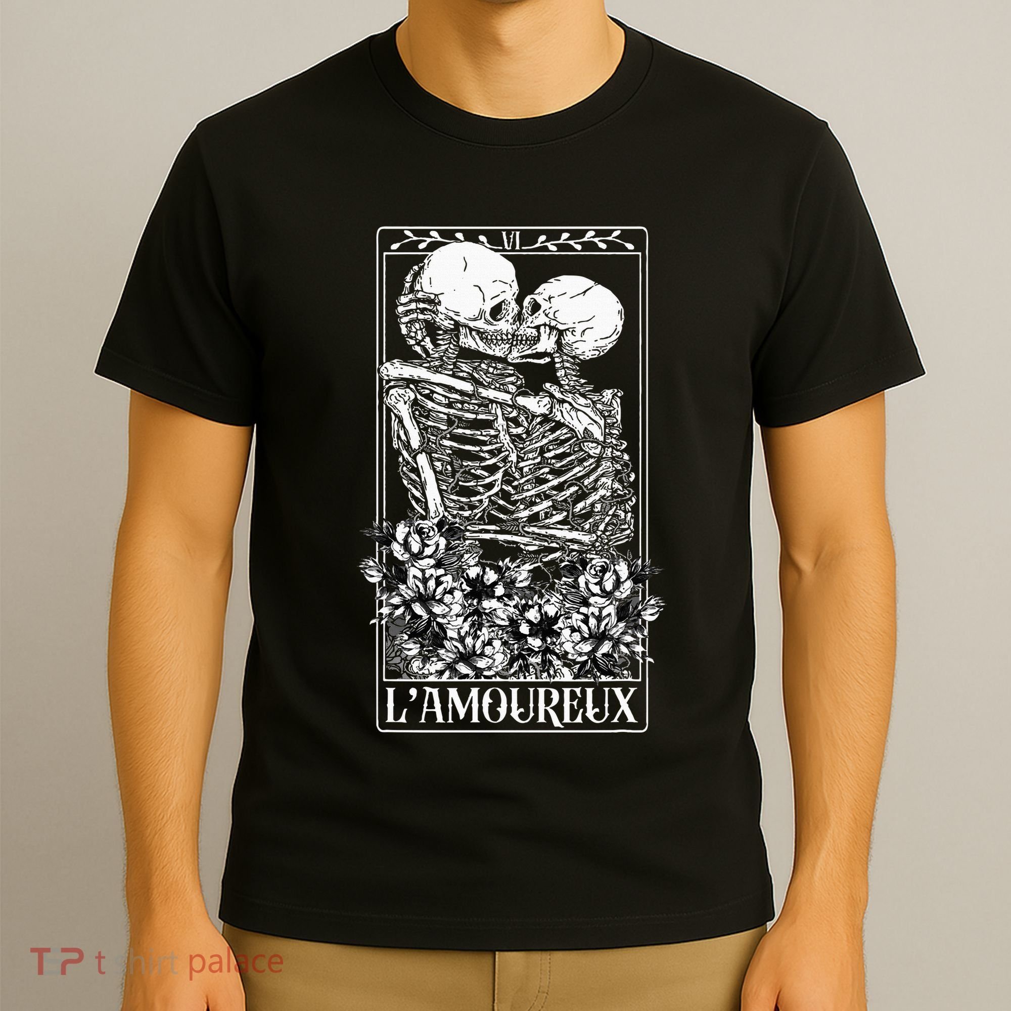 LAmoureux Tarot Card Skeleton Kissing Aesthetic Mystical T-Shirt