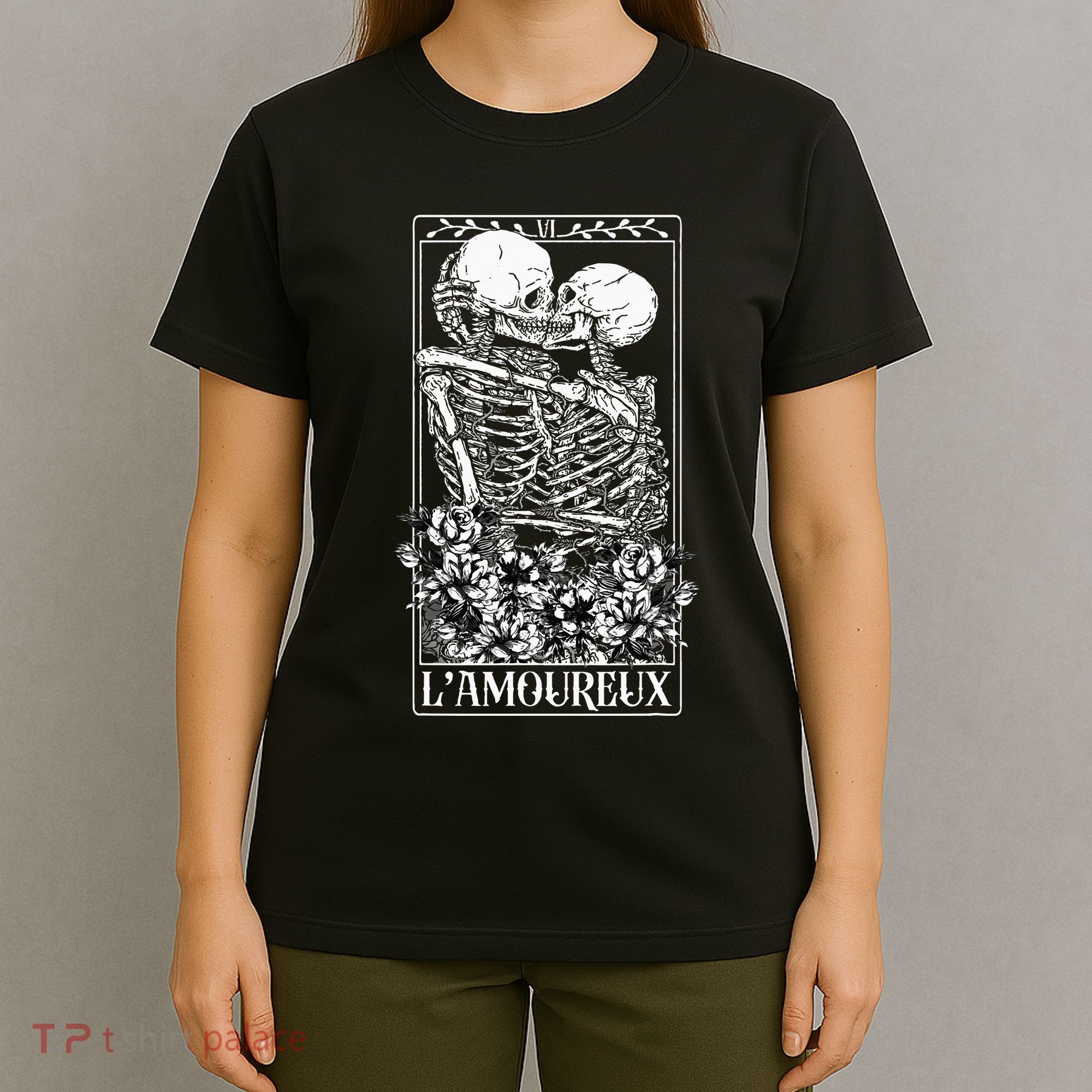 LAmoureux Tarot Card Skeleton Kissing Aesthetic Mystical T-Shirt